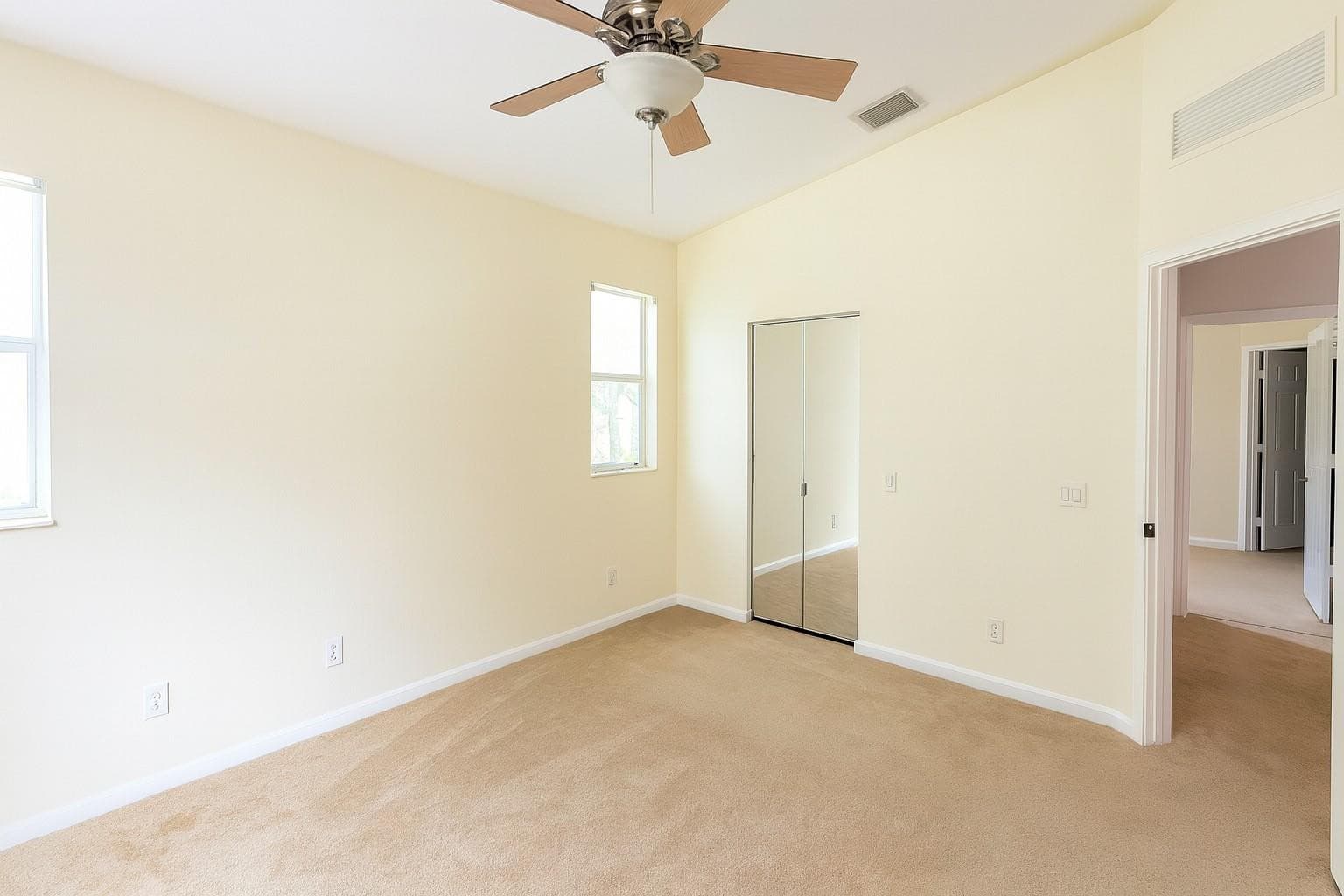 3261 Laurel Ridge Circle, Riviera Beach, FL 33404 — photo 7 of 12