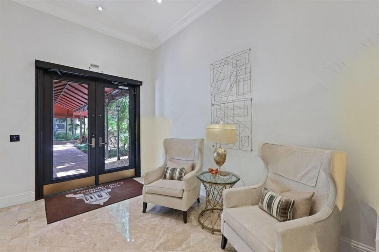 651 Okeechobee Boulevard 306, West Palm Beach, FL 33401 — photo 7 of 13