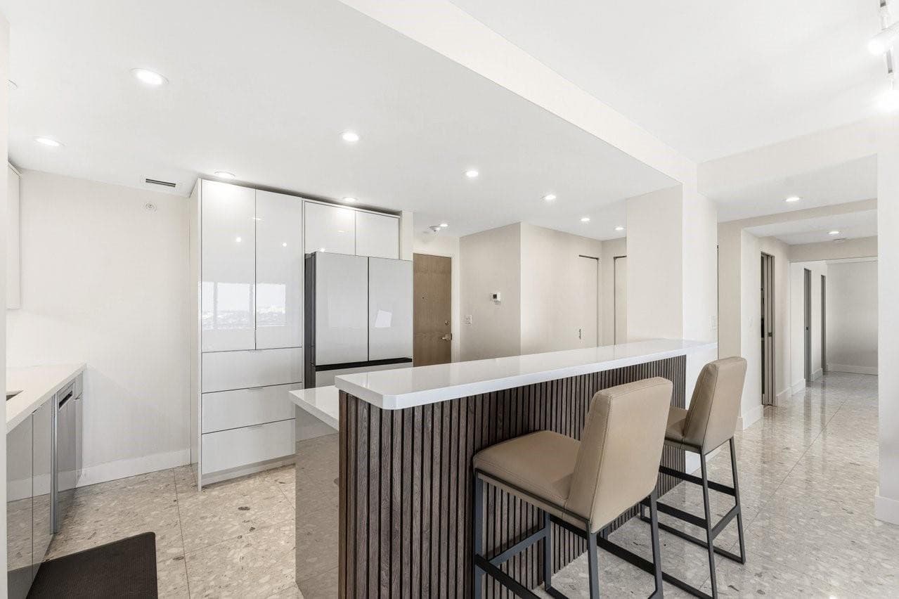 340 Sunset Drive 1808, Fort Lauderdale, FL 33301 — photo 10 of 42