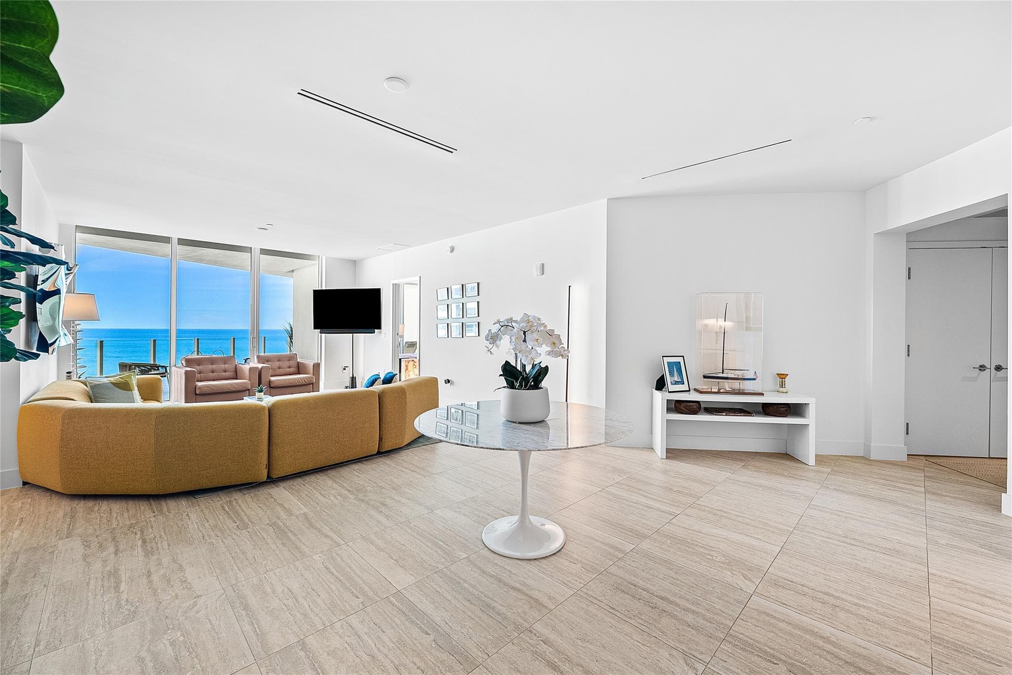 525 N Fort Lauderdale Beach Boulevard 1802, Fort Lauderdale, FL 33304 — photo 15 of 61