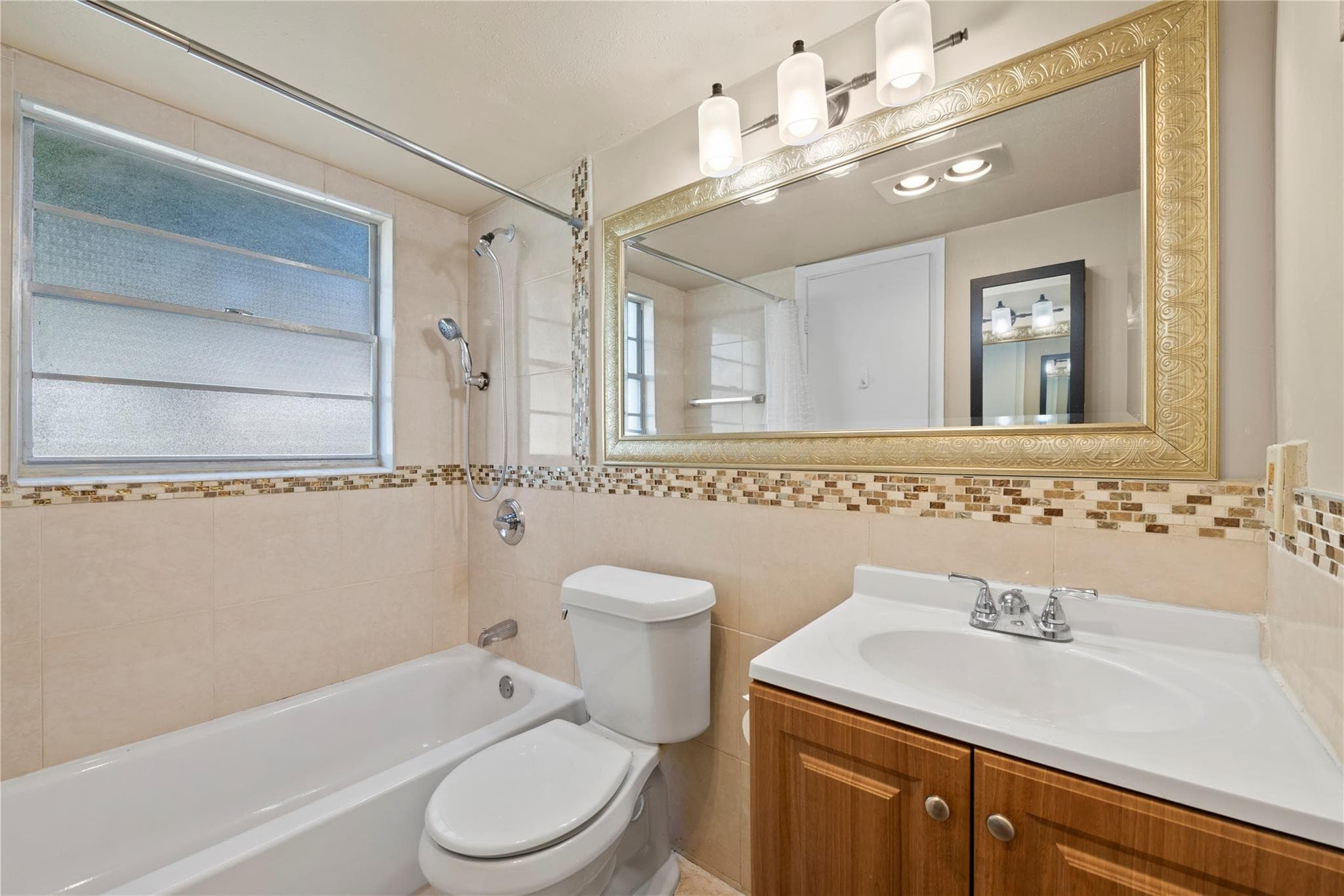 28 Prescott B 28, Deerfield Beach, FL 33442 — photo 12 of 24