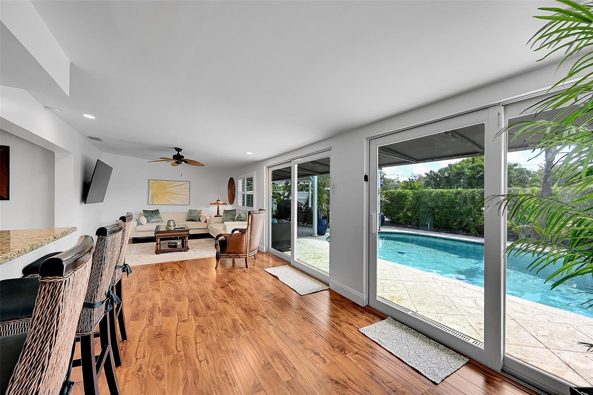 1080 SE 9th Avenue, Pompano Beach, FL 33060 — photo 11 of 65