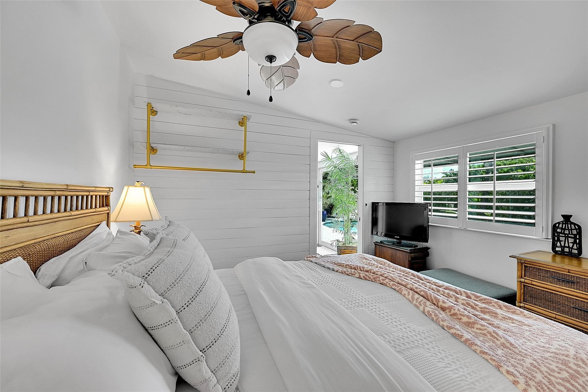 1080 SE 9th Avenue, Pompano Beach, FL 33060 — photo 30 of 65