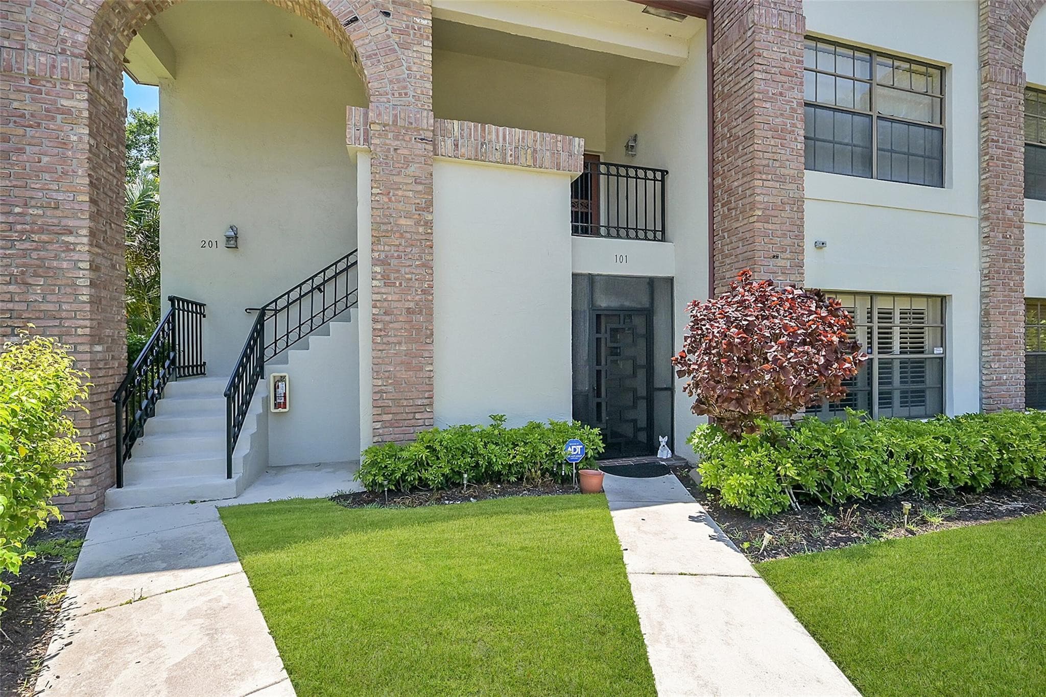 8049 Aberdeen Drive 101, Boynton Beach, FL 33472 — photo 3 of 56
