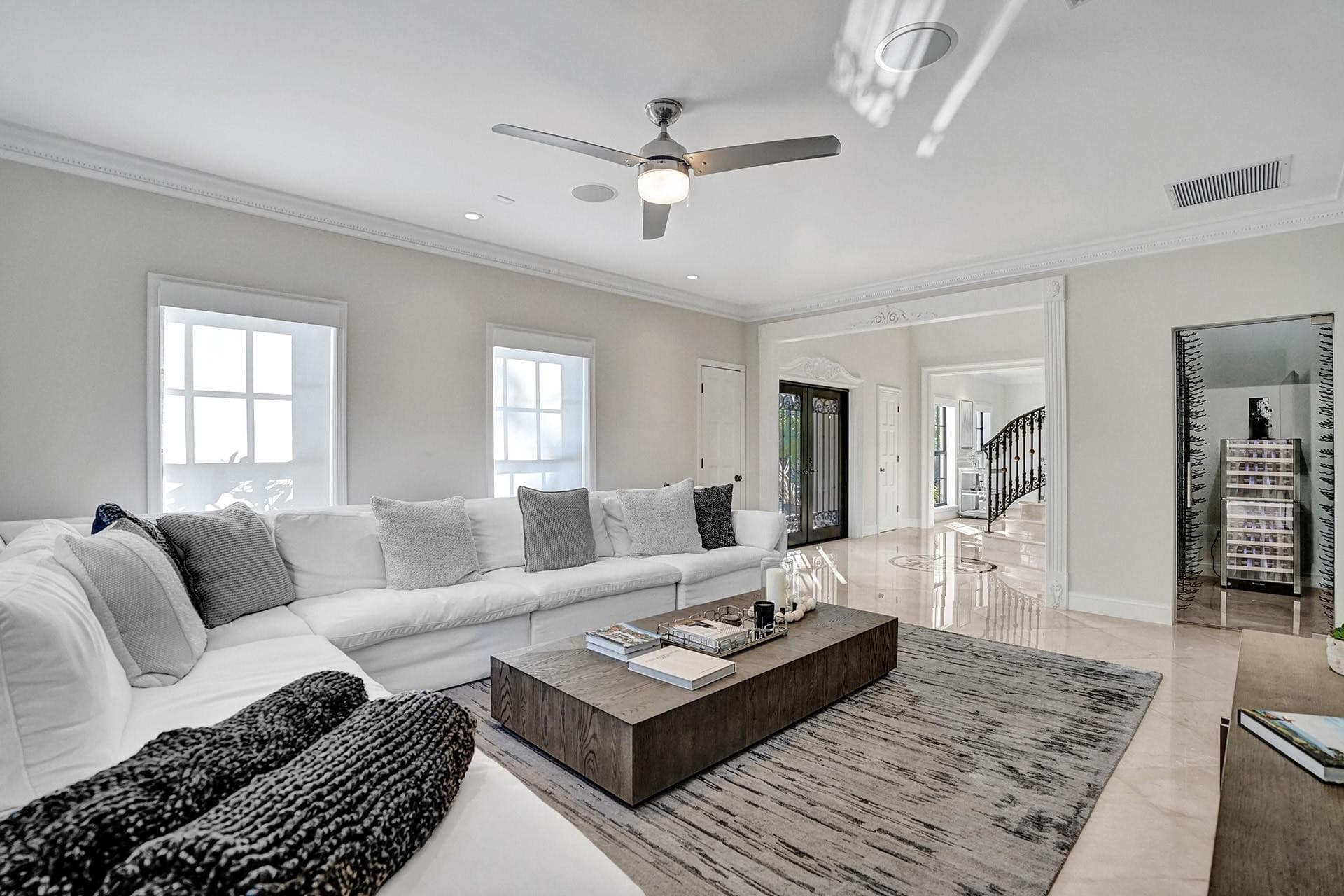 73 Nurmi Drive, Fort Lauderdale, FL 33301 — photo 10 of 39