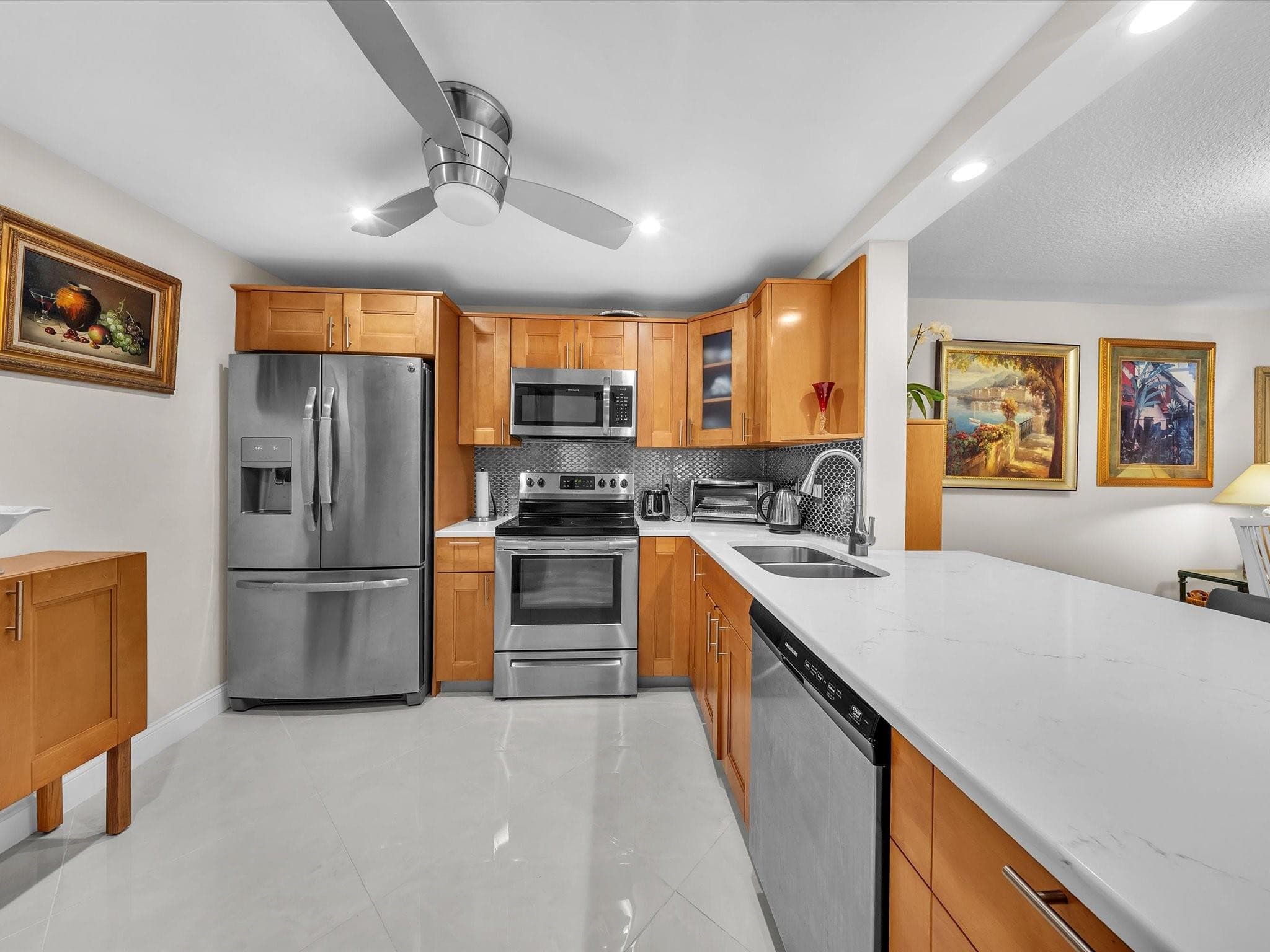 2515 NE 1st Court 314, Boynton Beach, FL 33435 — photo 2 of 24