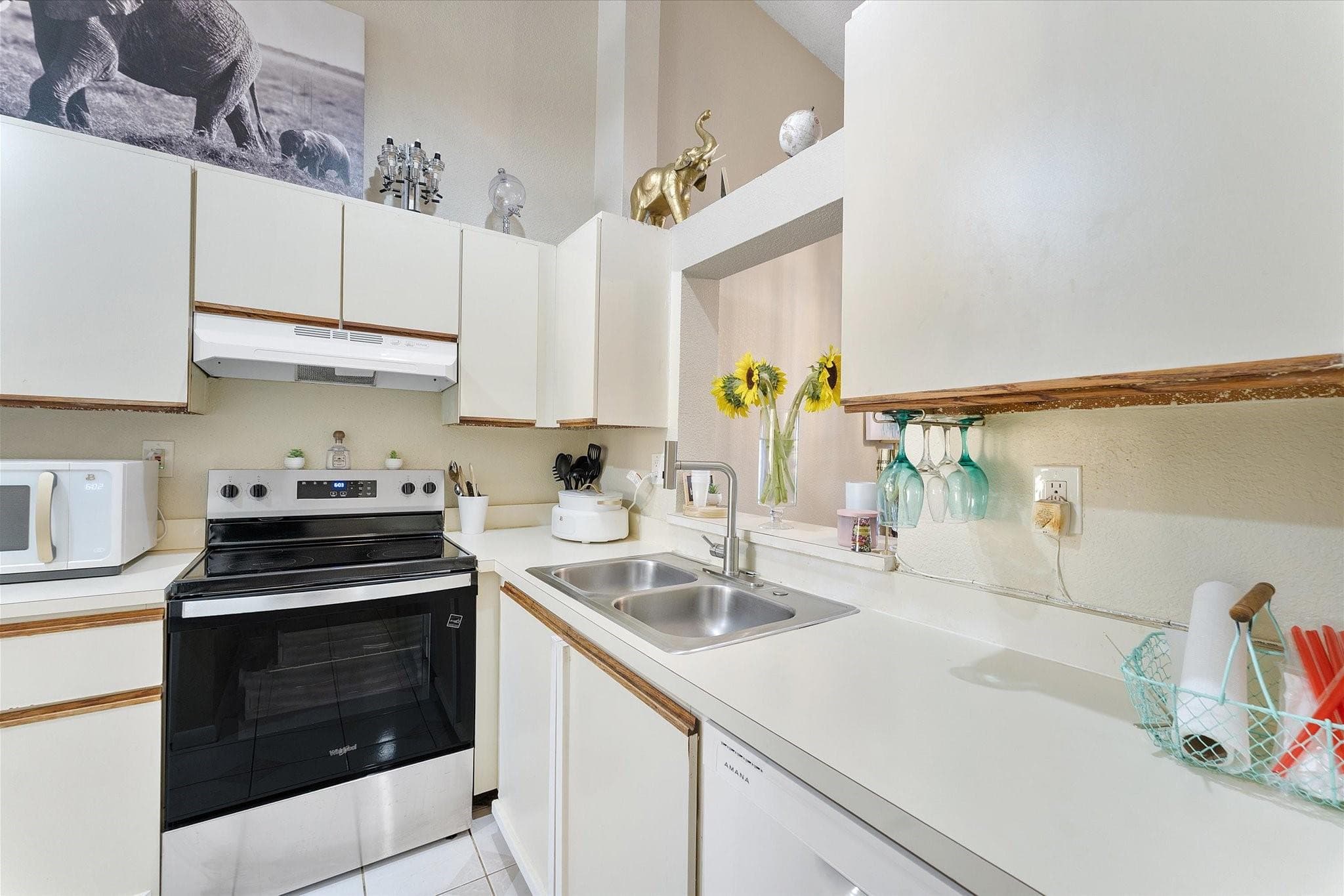 3100 NW 46th Street 203, Oakland Park, FL 33309 — photo 11 of 36
