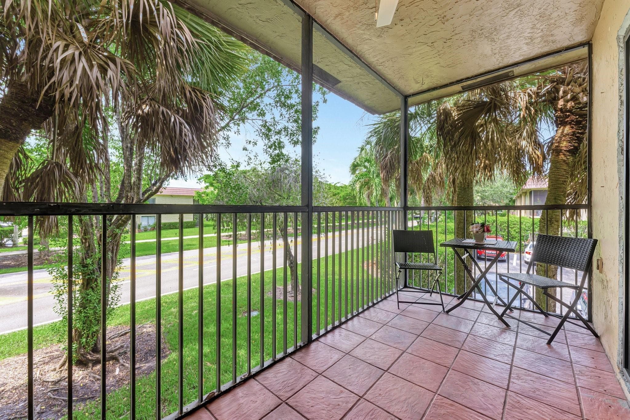 334 Lakeview Drive 204, Weston, FL 33326 — photo 8 of 60