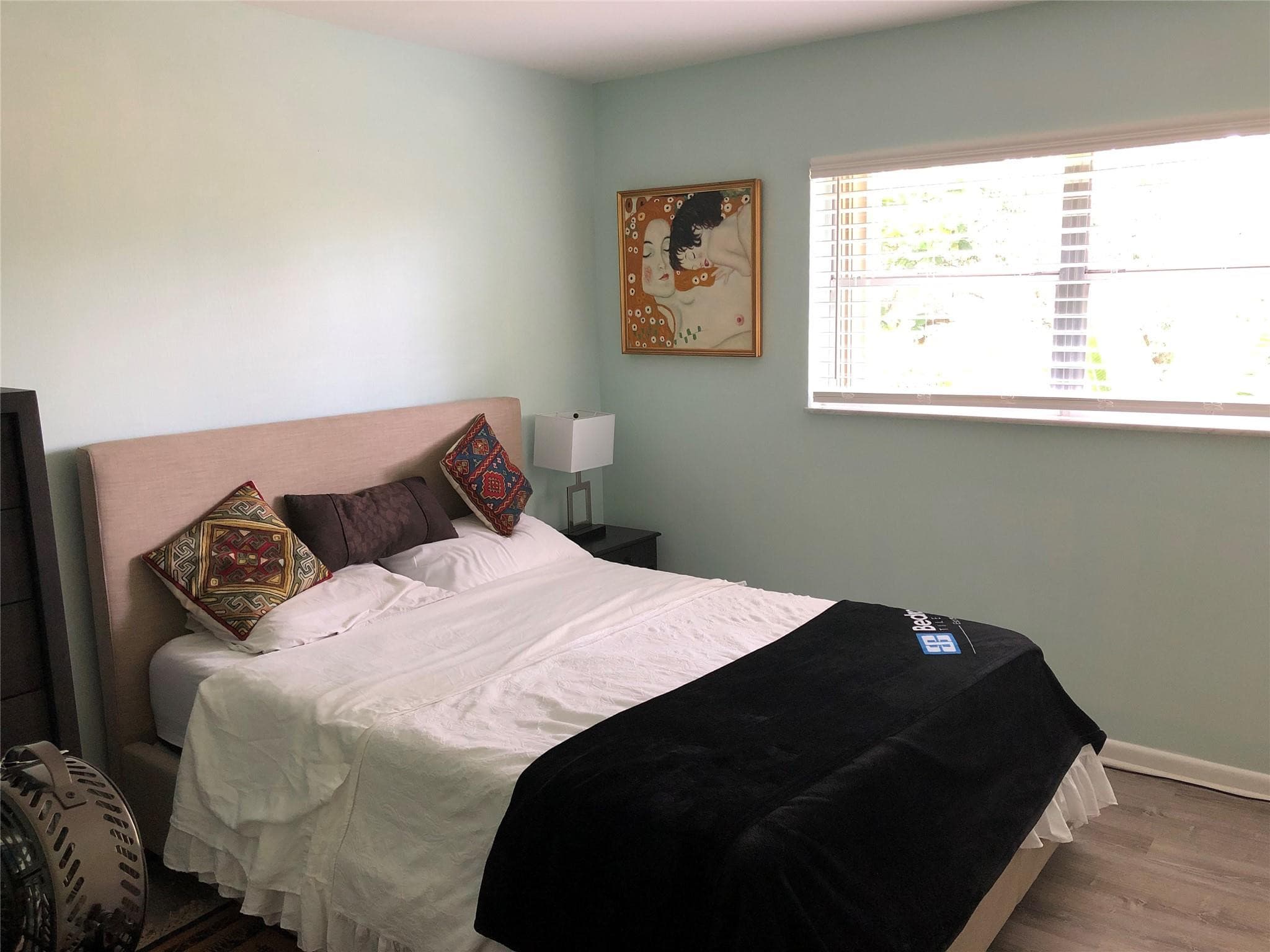 601 SE 5th Court 304, Fort Lauderdale, FL 33301 — photo 3 of 5