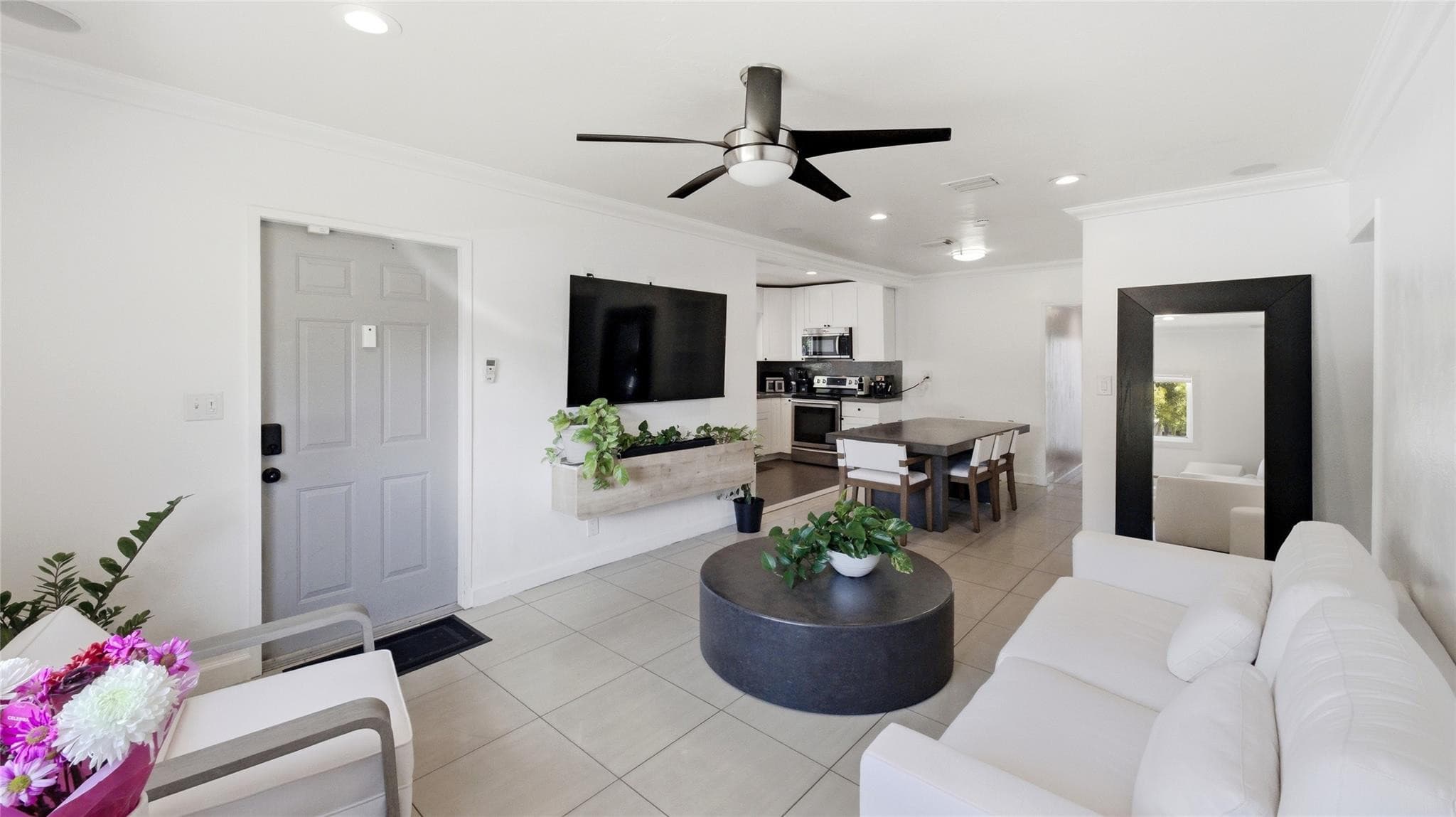 1234 NW 7th Avenue, Fort Lauderdale, FL 33311 — photo 1 of 30