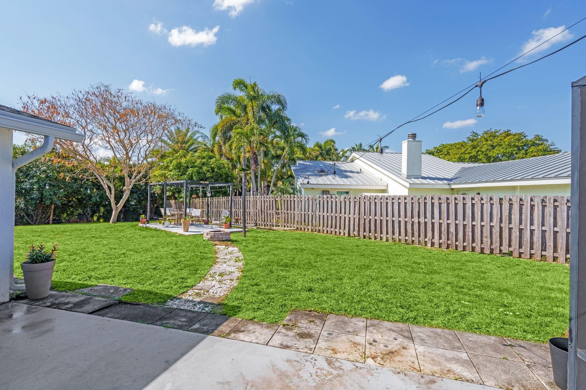 6711 NW 28th Avenue, Fort Lauderdale, FL 33309 — photo 34 of 50