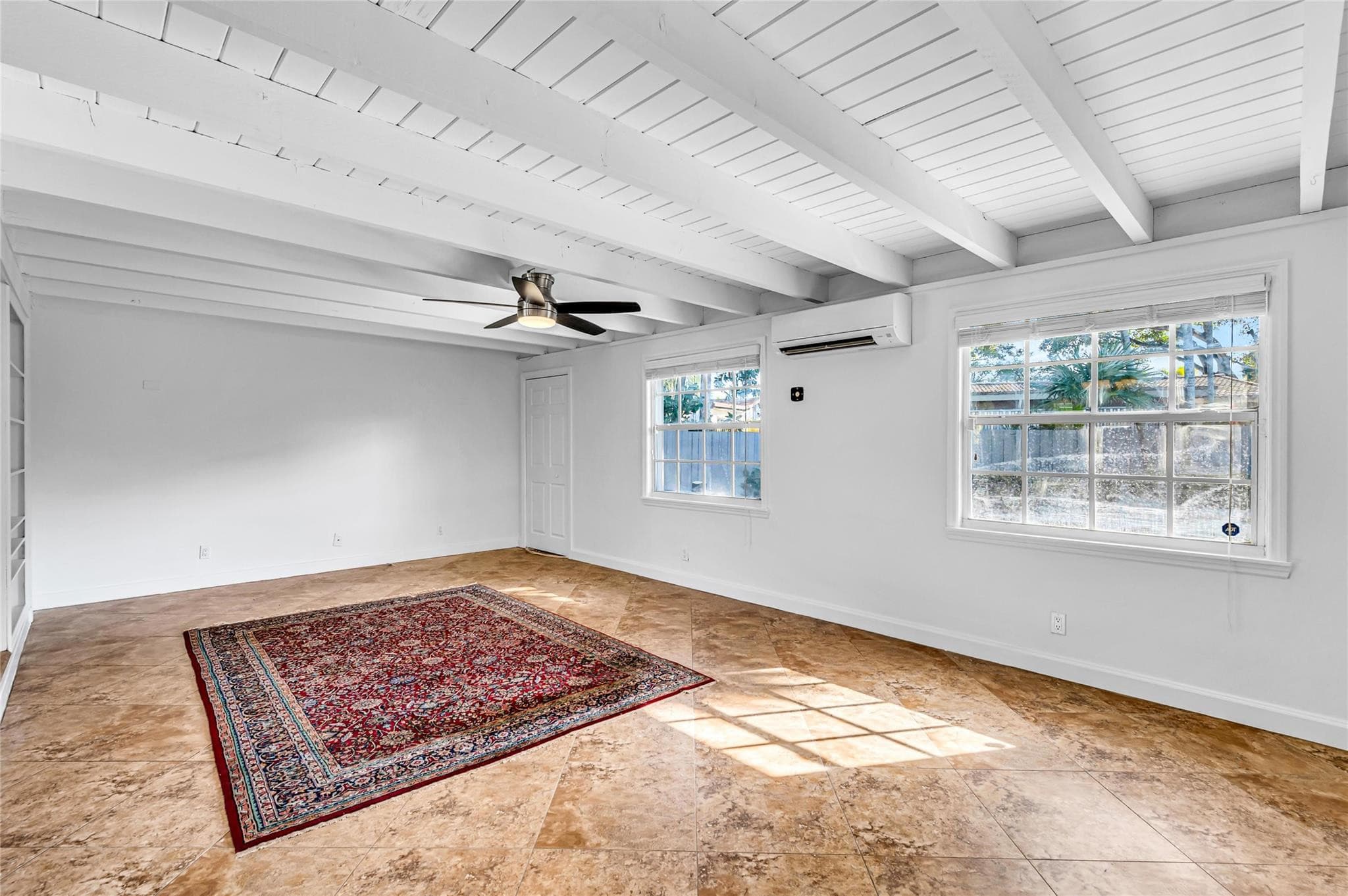 1760 NE 40th Court, Oakland Park, FL 33334 — photo 15 of 44