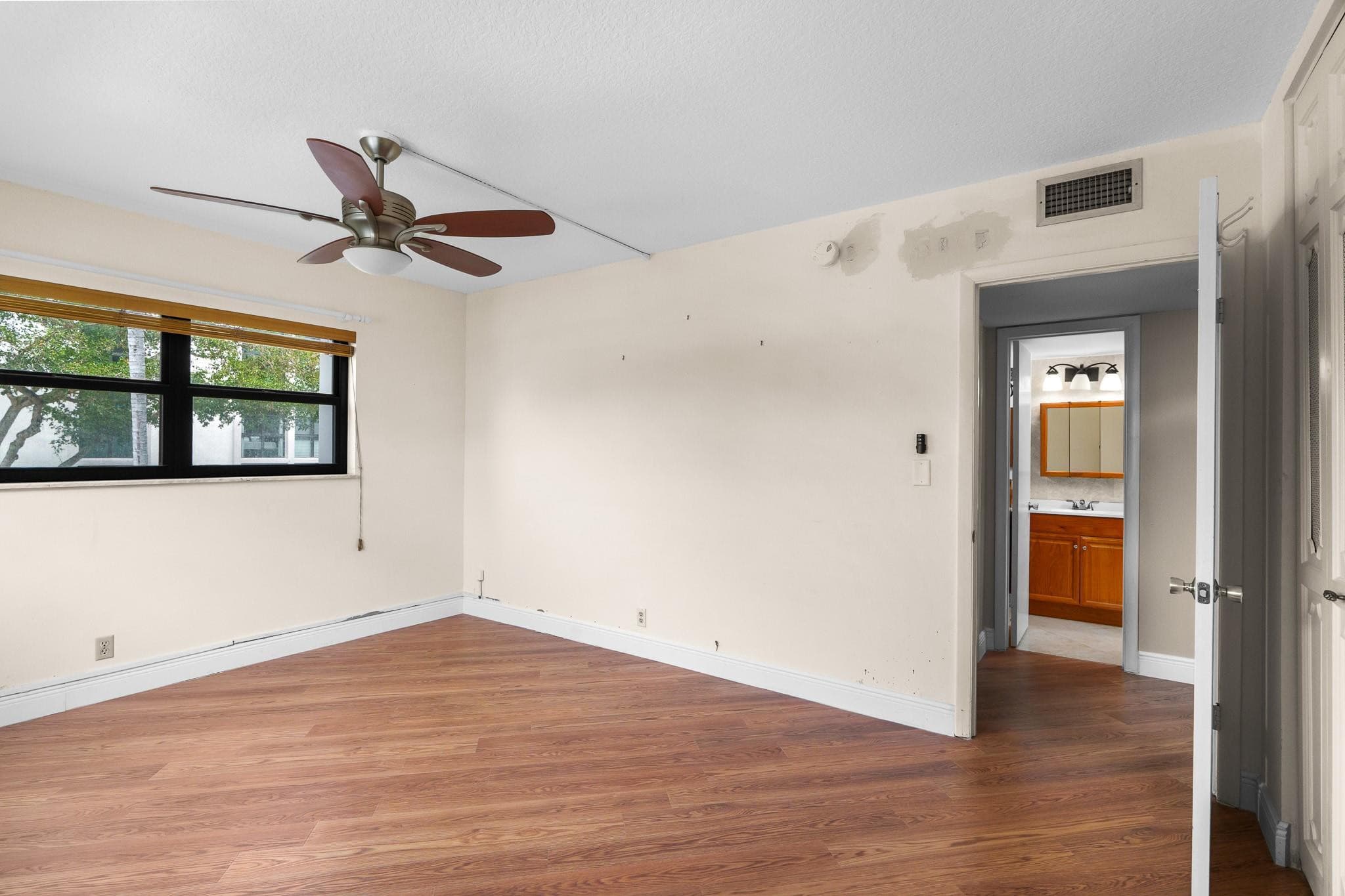 1000 River Reach Drive 212, Fort Lauderdale, FL 33315 — photo 19 of 51