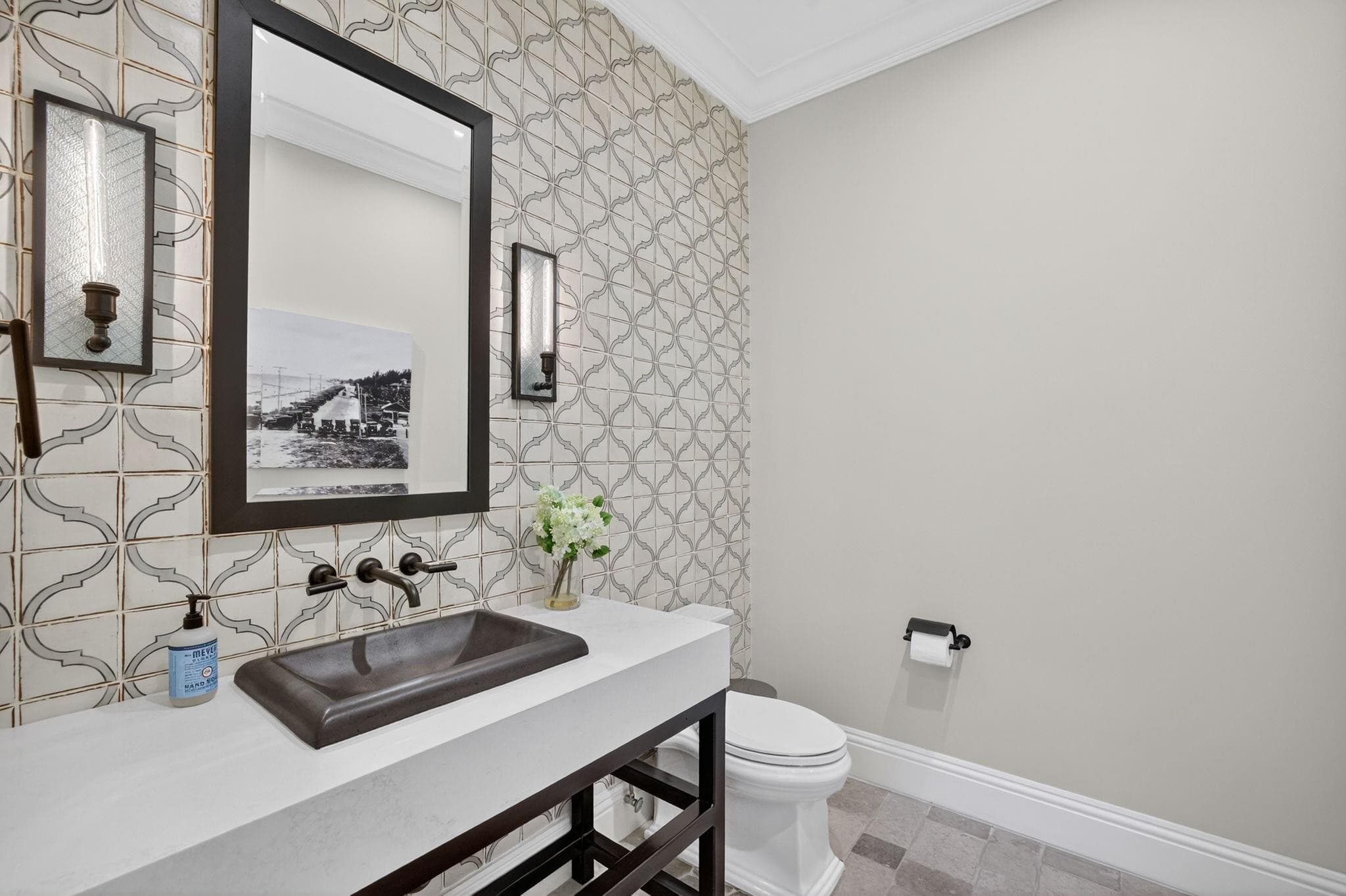 2425 Delmar Place, Fort Lauderdale, FL 33301 — photo 31 of 60