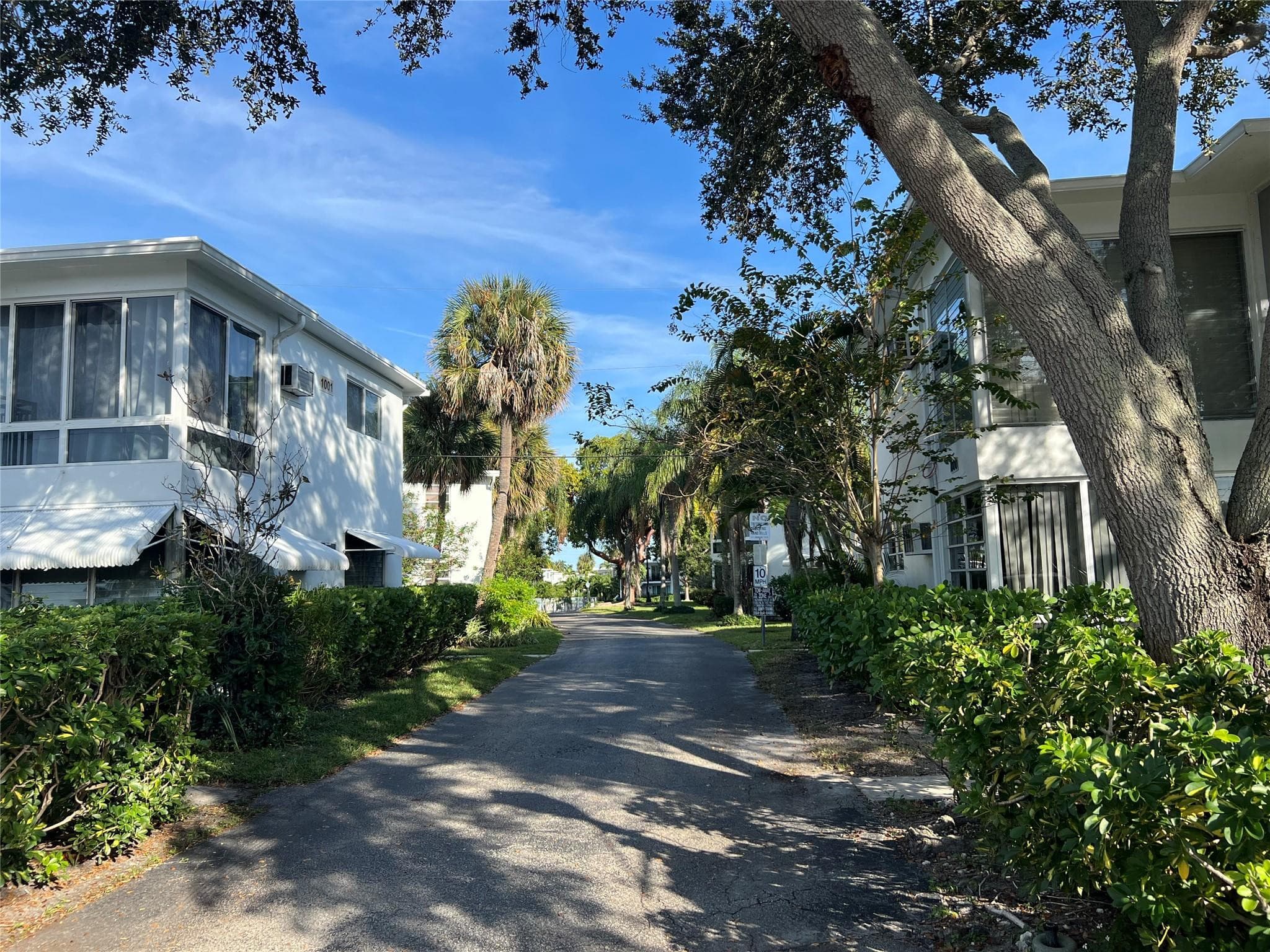 1015 SE 15th Street 6d, Fort Lauderdale, FL 33316 — photo 1 of 52