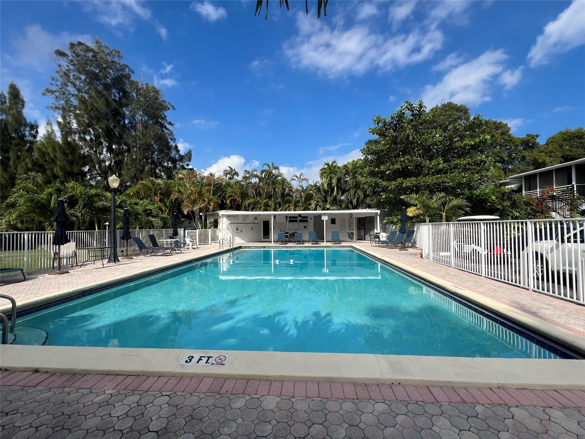 1015 SE 15th Street 6d, Fort Lauderdale, FL 33316 — photo 2 of 52