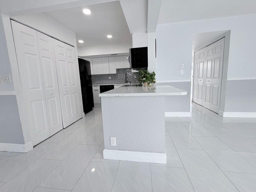1788 SW 81st Way 1788, Davie, FL 33324 — photo 3 of 35