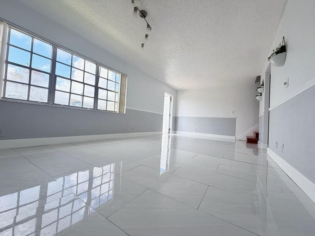 1788 SW 81st Way 1788, Davie, FL 33324 — photo 6 of 35