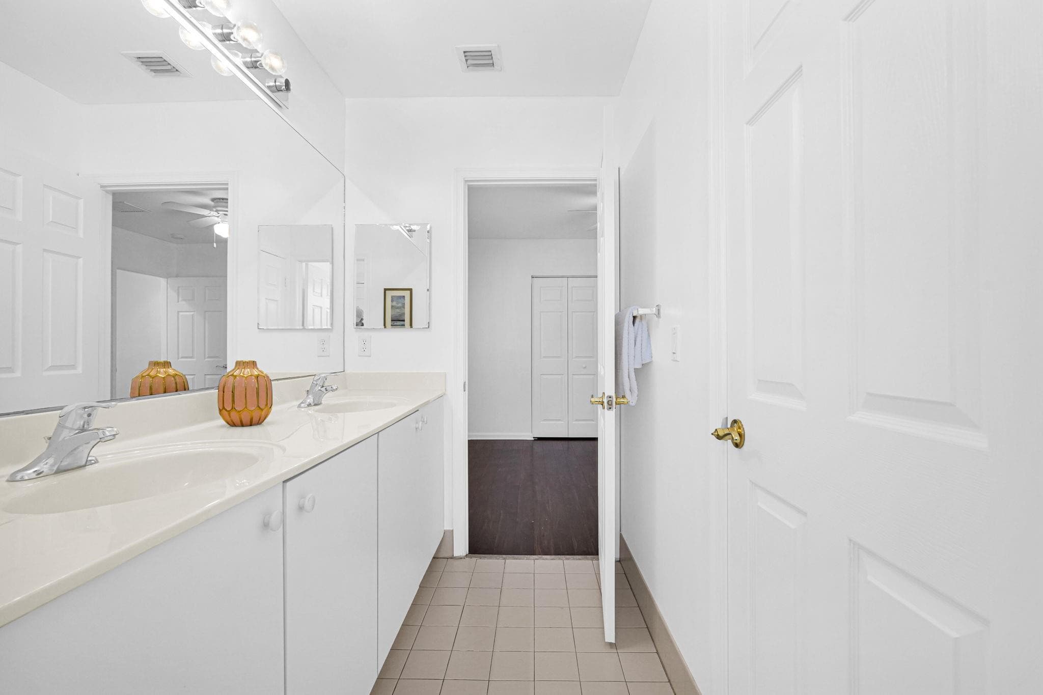 1427 NW 34th Way 1427, Fort Lauderdale, FL 33311 — photo 36 of 57