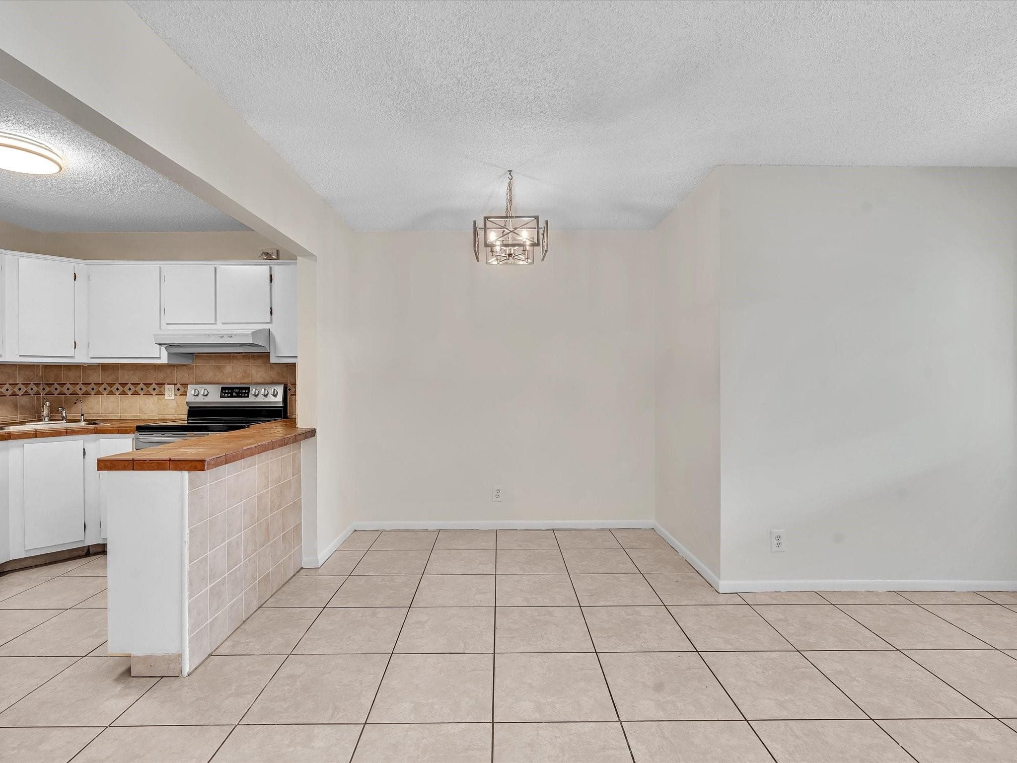 305 Knotty Pine Circle A2, Greenacres, FL 33463 — photo 12 of 36