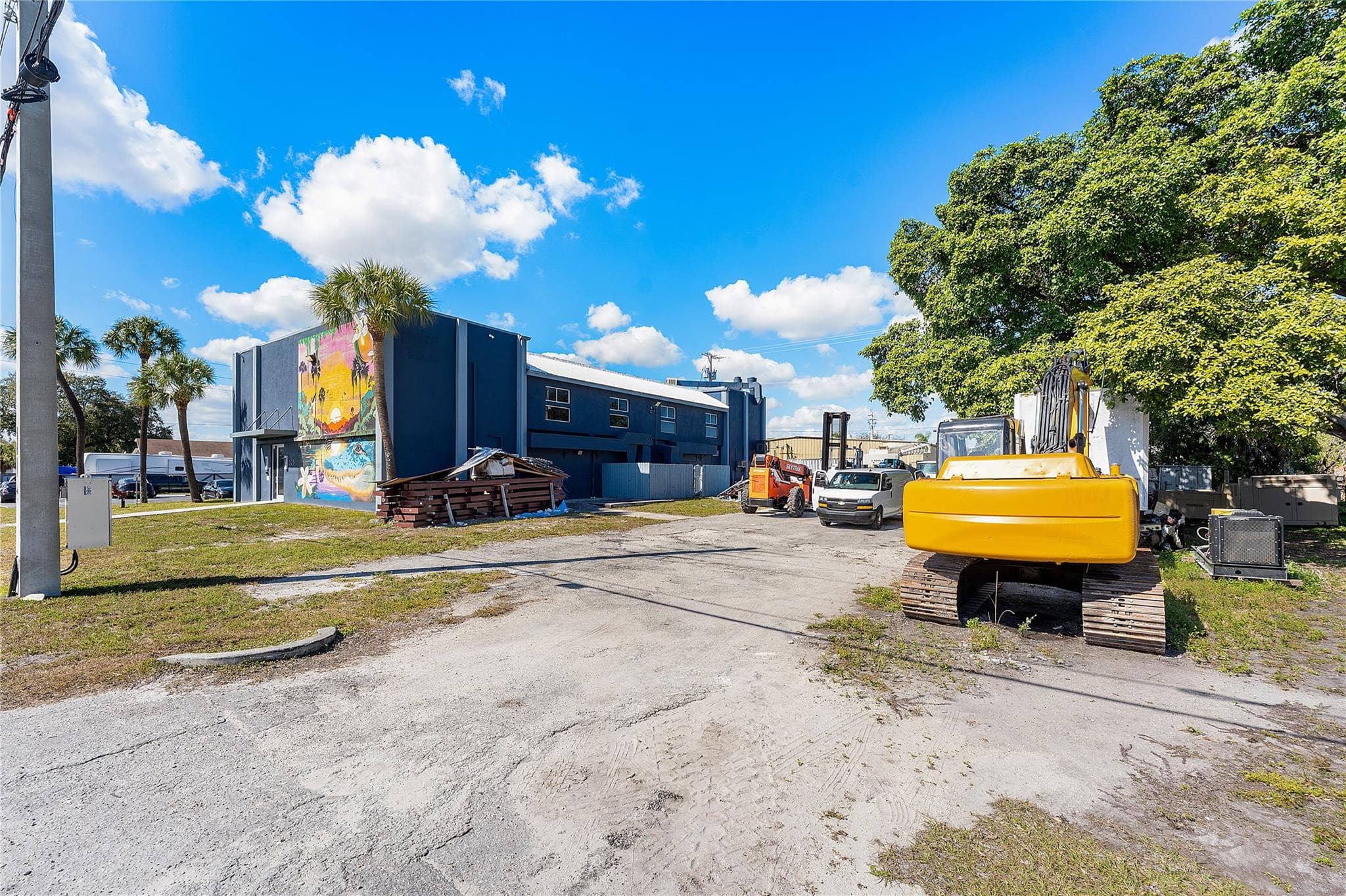 325 SW 26th Street, Fort Lauderdale, FL 33315 — photo 7 of 17