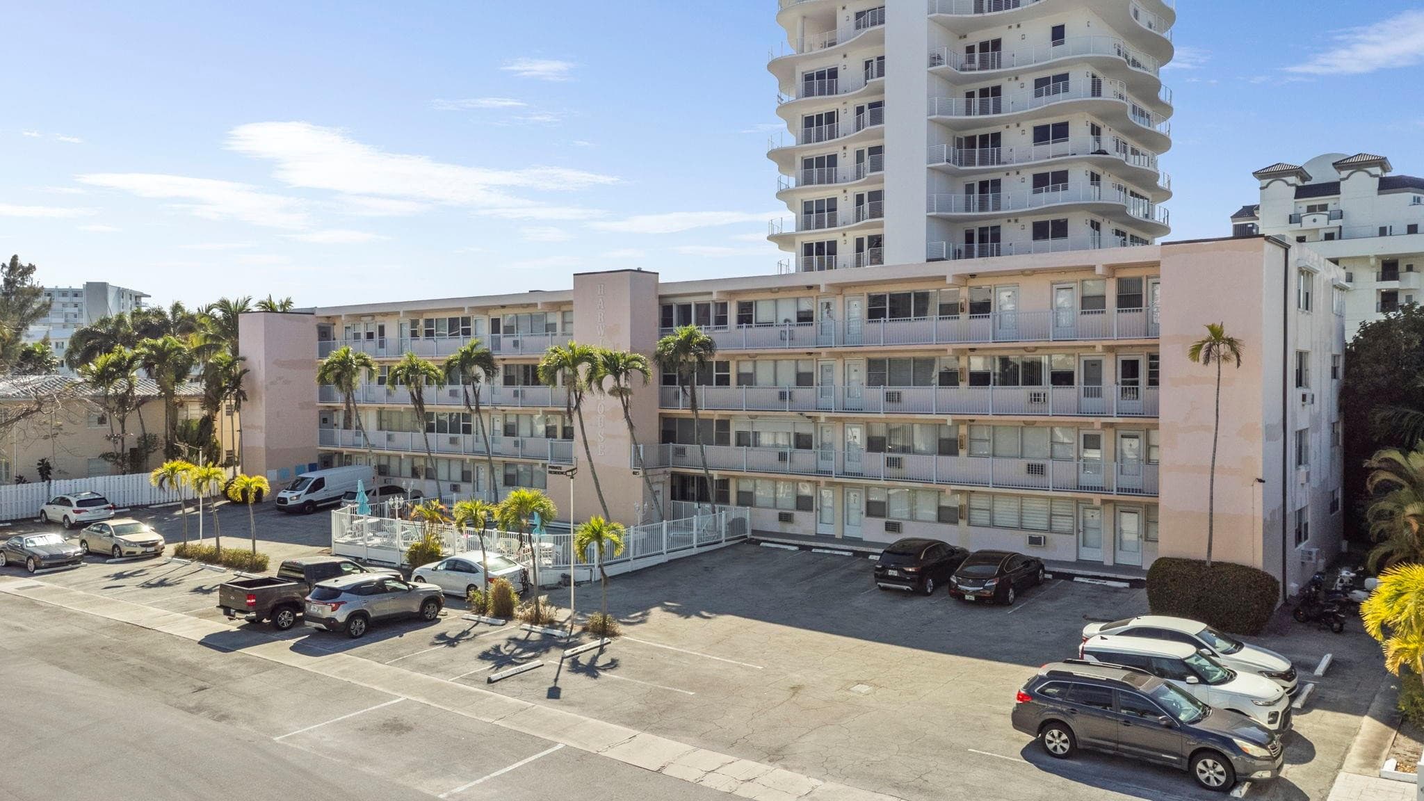 625 Antioch Avenue 104, Fort Lauderdale, FL 33304 — photo 18 of 19