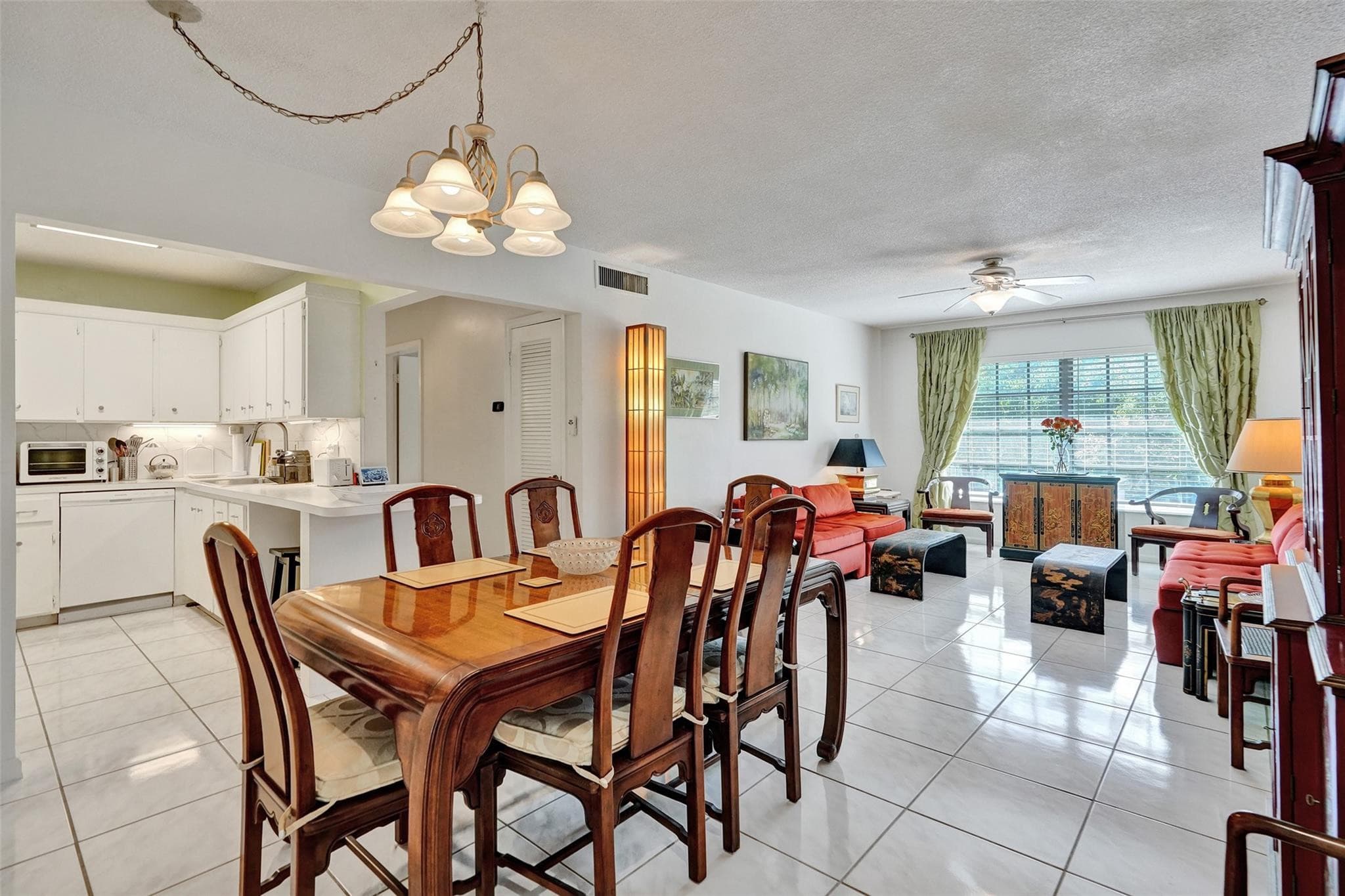 6750 NE 21st Road 123, Fort Lauderdale, FL 33308 — photo 8 of 42