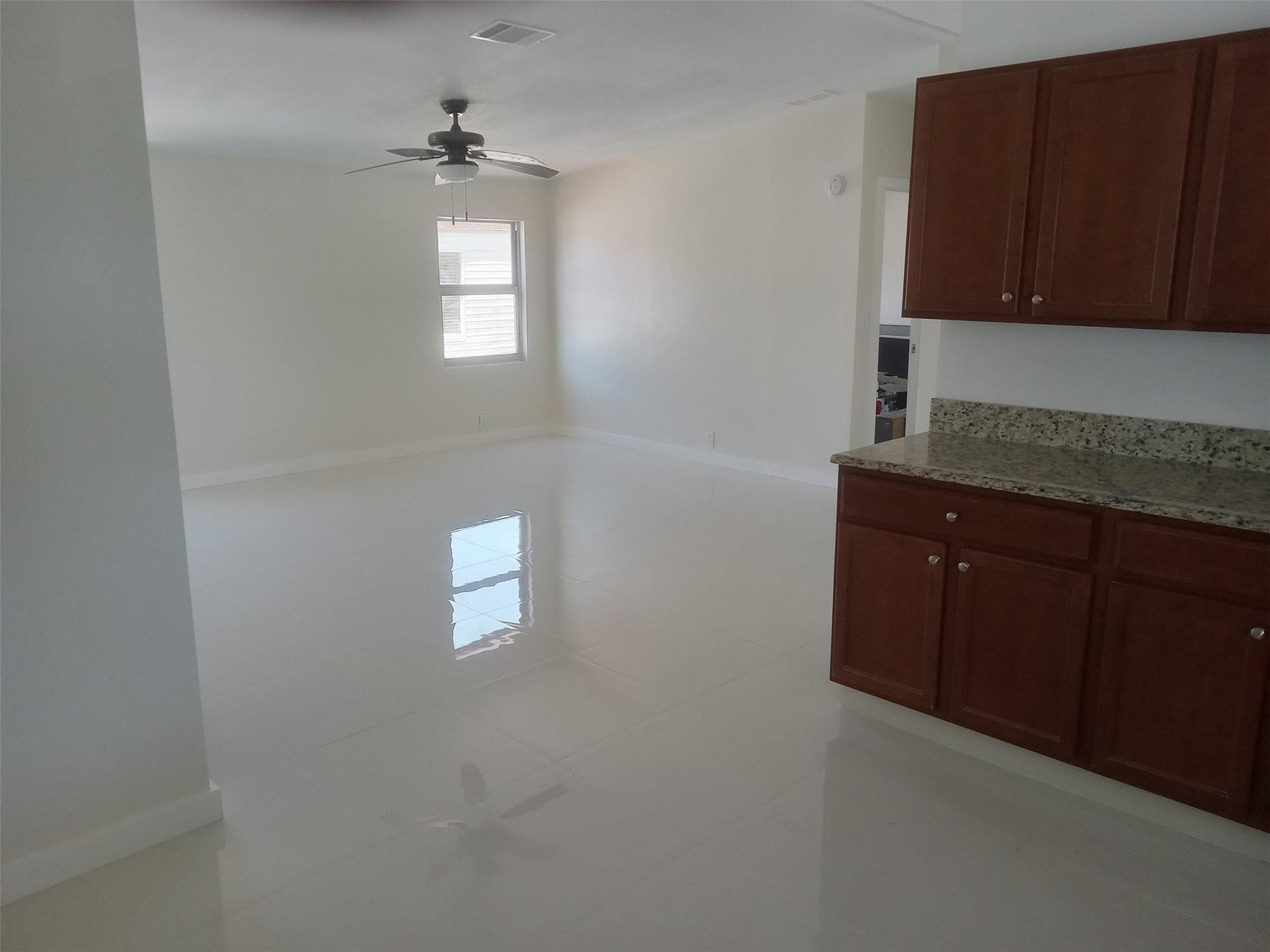19800 SW 180th Avenue 153, Miami, FL 33187 — photo 2 of 7