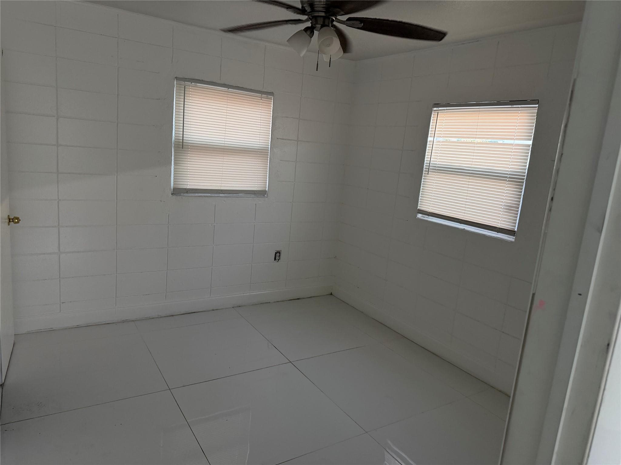 2006 Avenue P, Fort Pierce, FL 34950 — photo 3 of 9