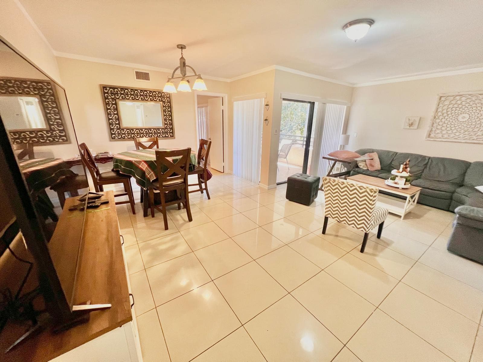 11456 NW 10th Street 11456, Hollywood, FL 33026 — photo 7 of 42