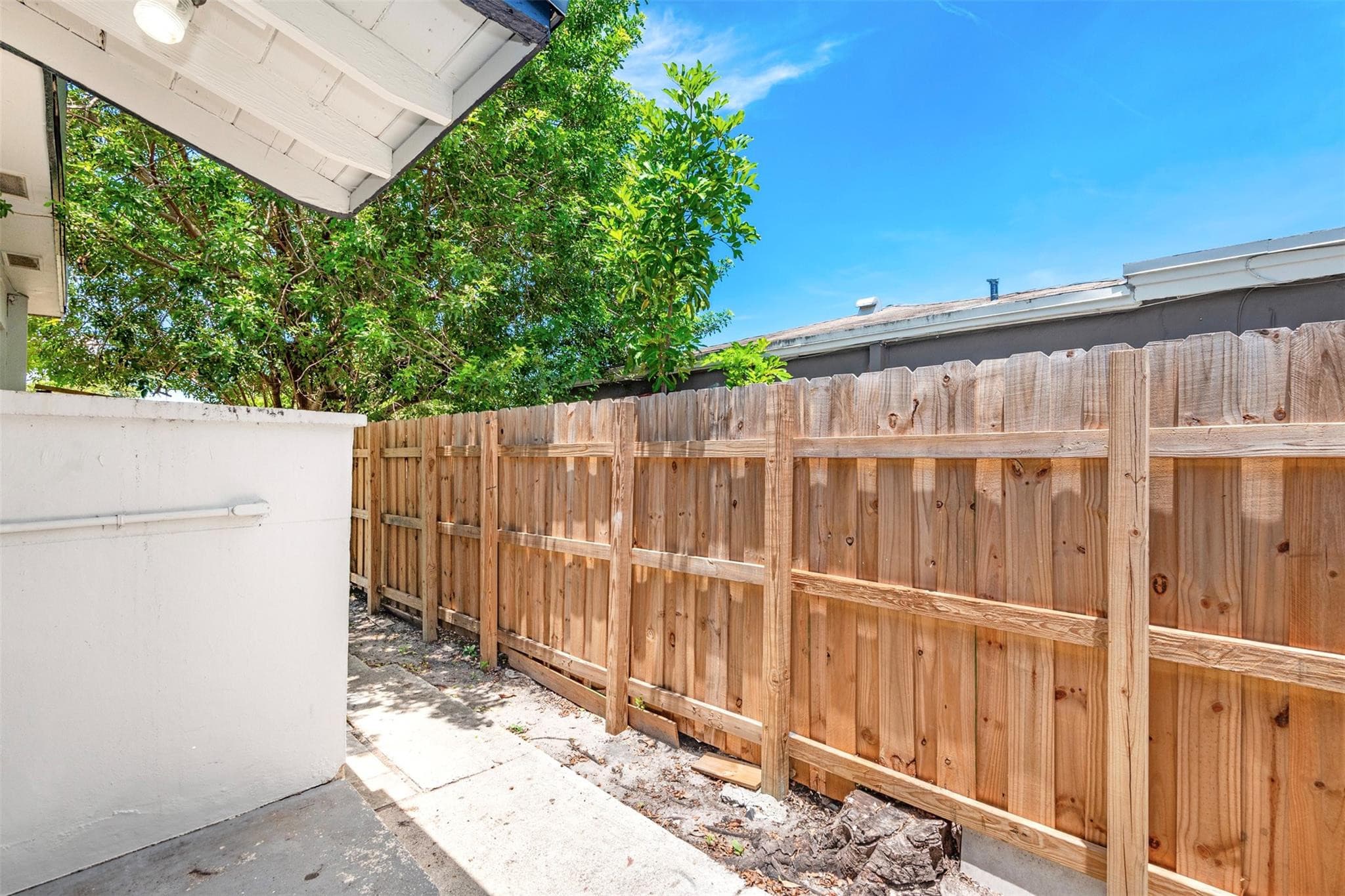 1923 N 23rd Avenue, Hollywood, FL 33020 — photo 21 of 59