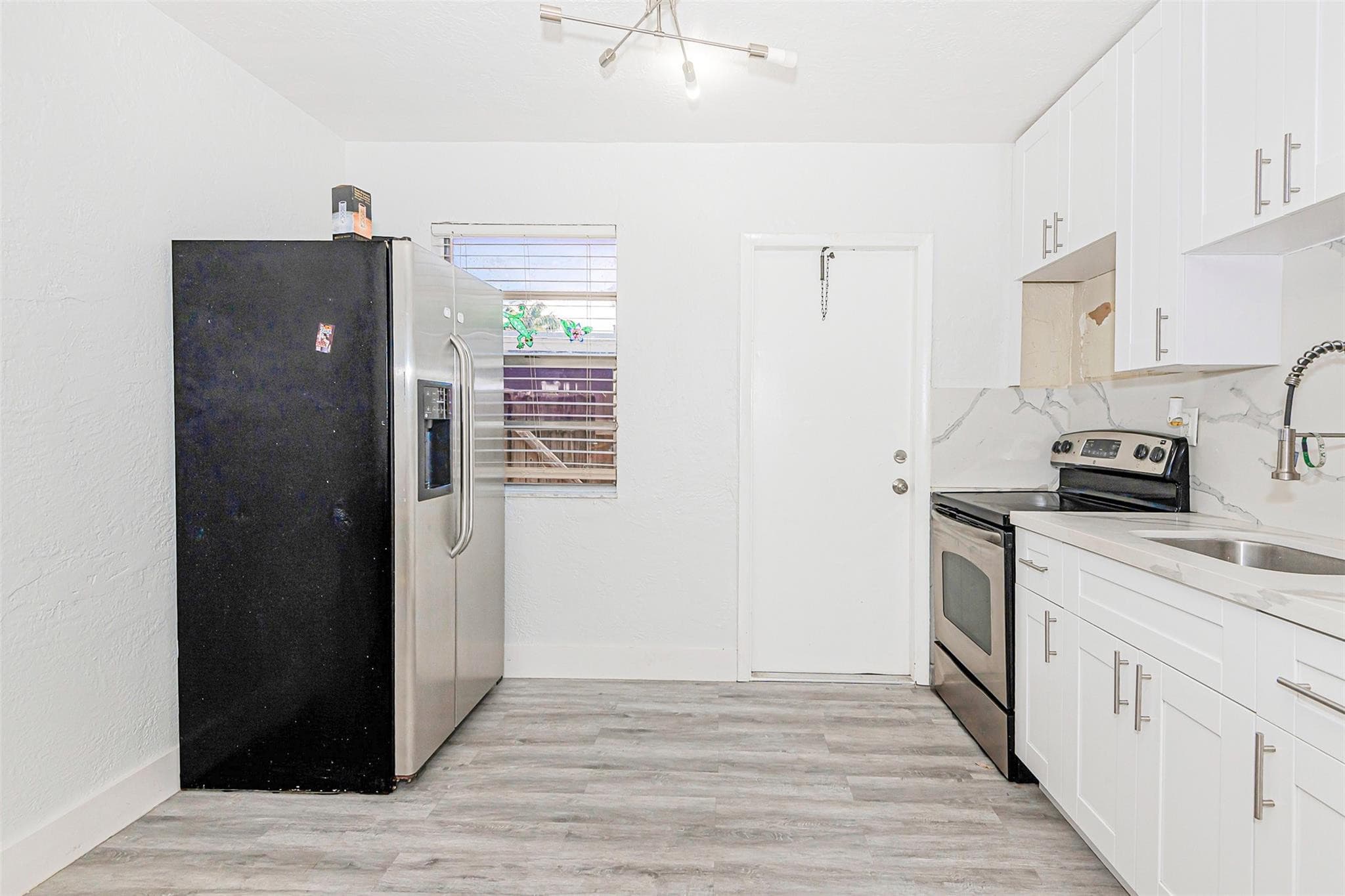 1923 N 23rd Avenue, Hollywood, FL 33020 — photo 24 of 59