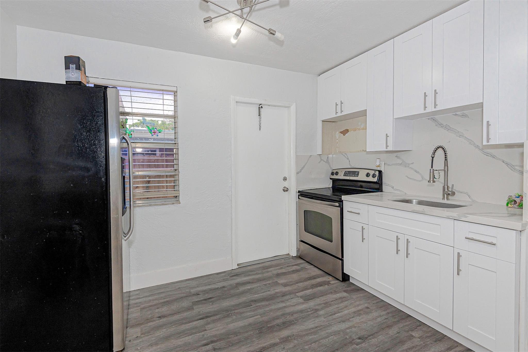 1923 N 23rd Avenue, Hollywood, FL 33020 — photo 25 of 59