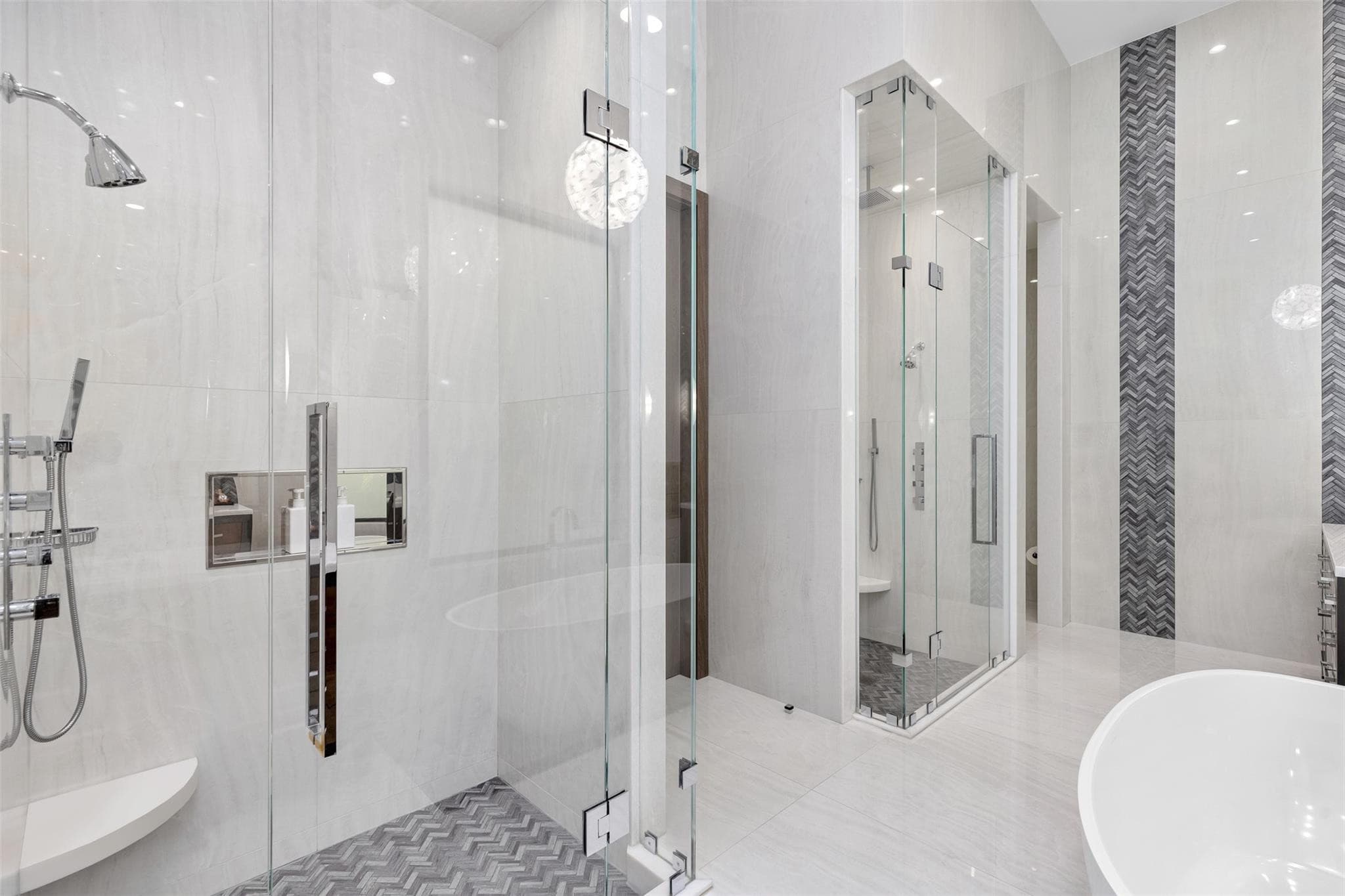 816 Riviera Isle Drive, Fort Lauderdale, FL 33301 — photo 43 of 83