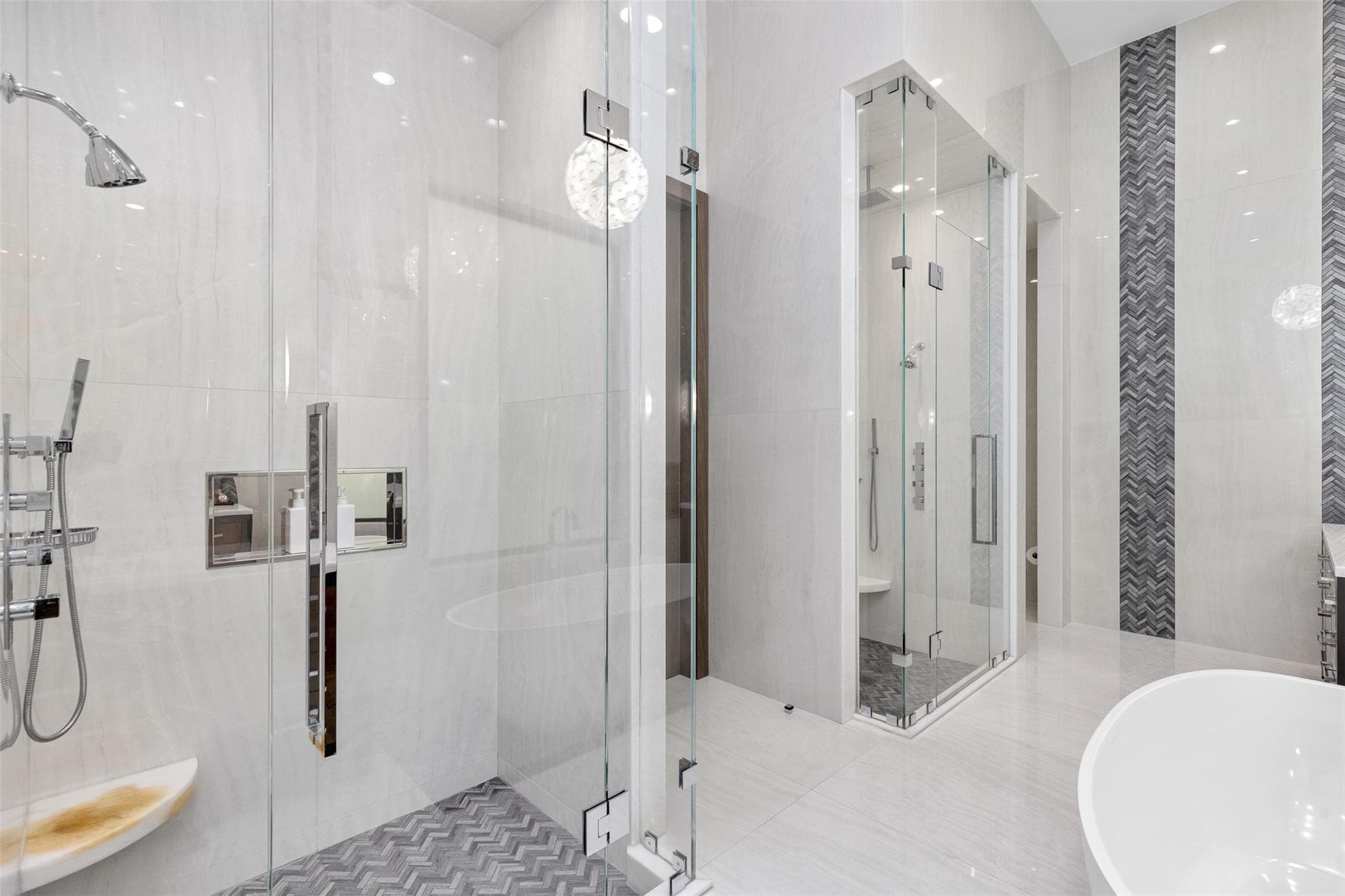 816 Riviera Isle Drive, Fort Lauderdale, FL 33301 — photo 44 of 83