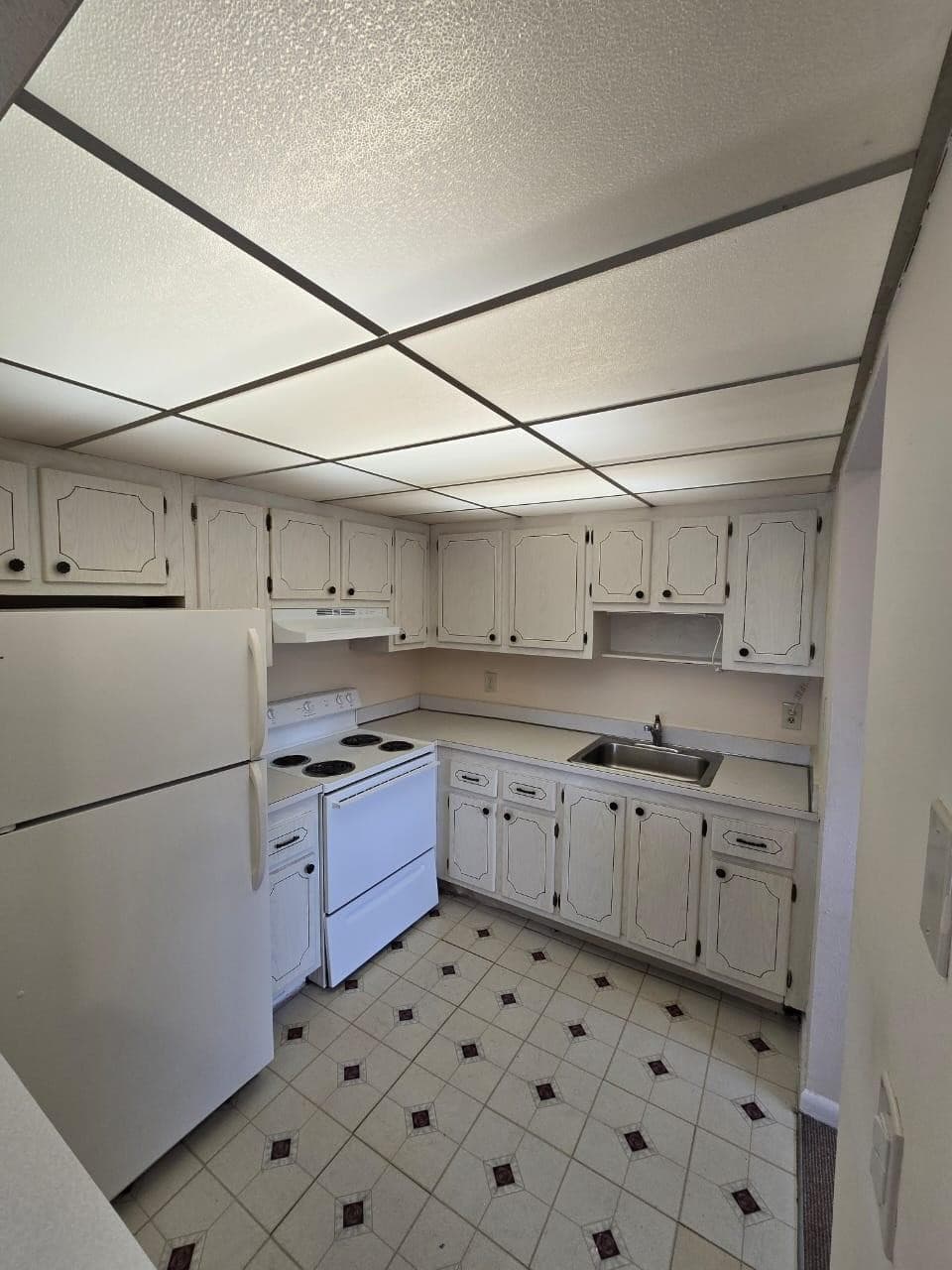 278 Flanders F 278, Delray Beach, FL 33484 — photo 8 of 13