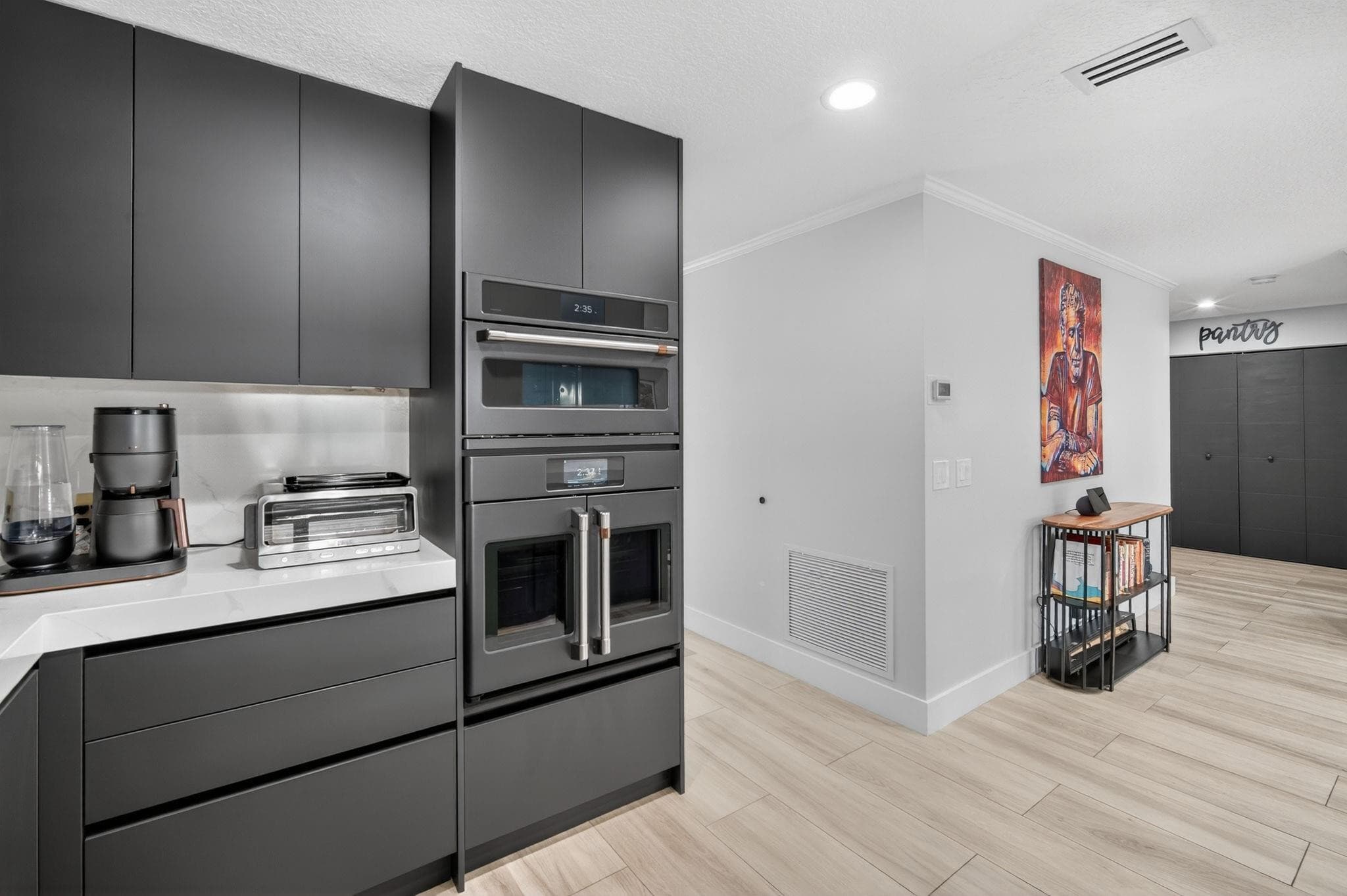 5330 SW 19th Street, Plantation, FL 33317 — photo 8 of 47