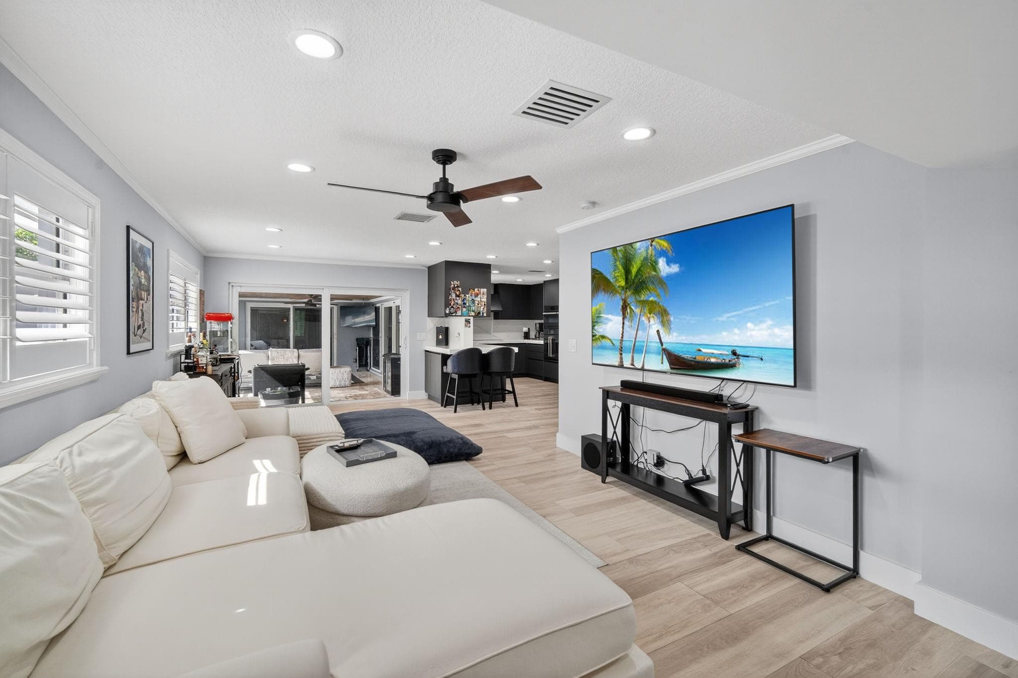5330 SW 19th Street, Plantation, FL 33317 — photo 13 of 47