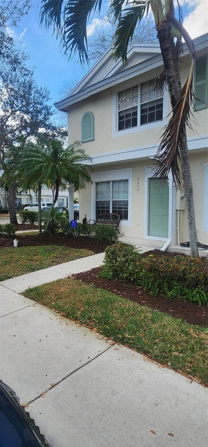 5602 NW 99th Way, Coral Springs, FL 33076 — photo 2 of 13