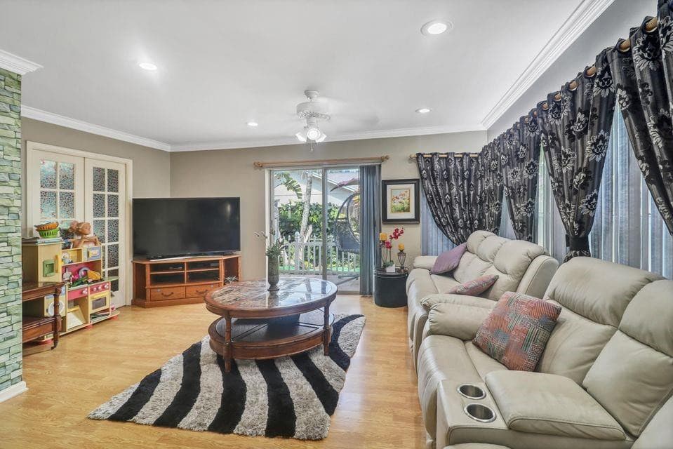 1521 Snapdragon Drive, Wellington, FL 33414 — photo 5 of 7