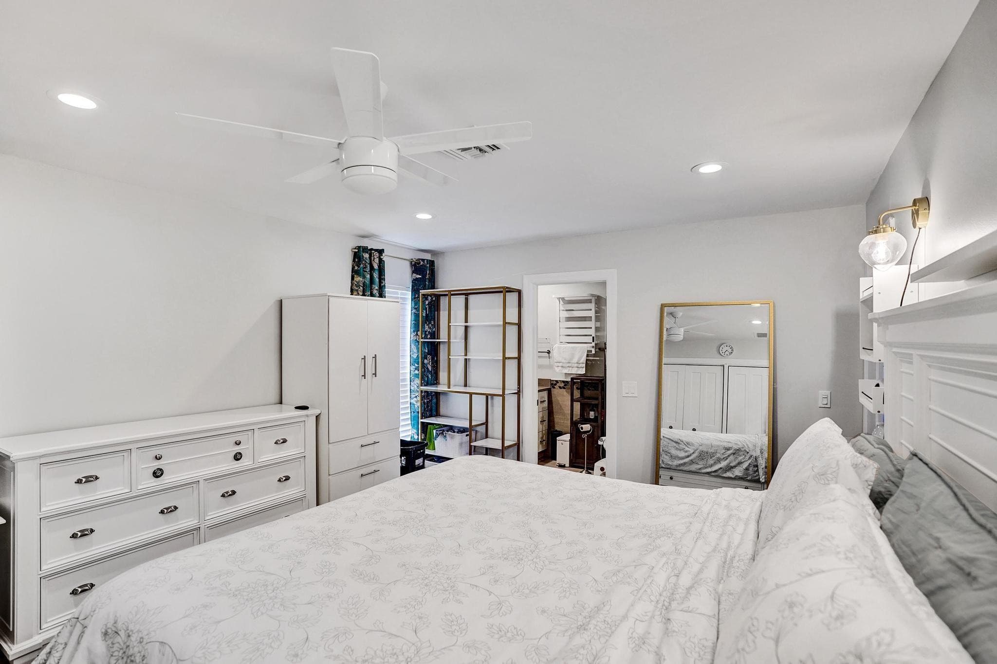 201 SE 24 Avenue, Boynton Beach, FL 33435 — photo 23 of 32