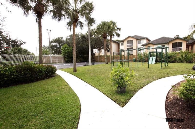 9914 NW 56th Place, Coral Springs, FL 33076 — photo 25 of 30