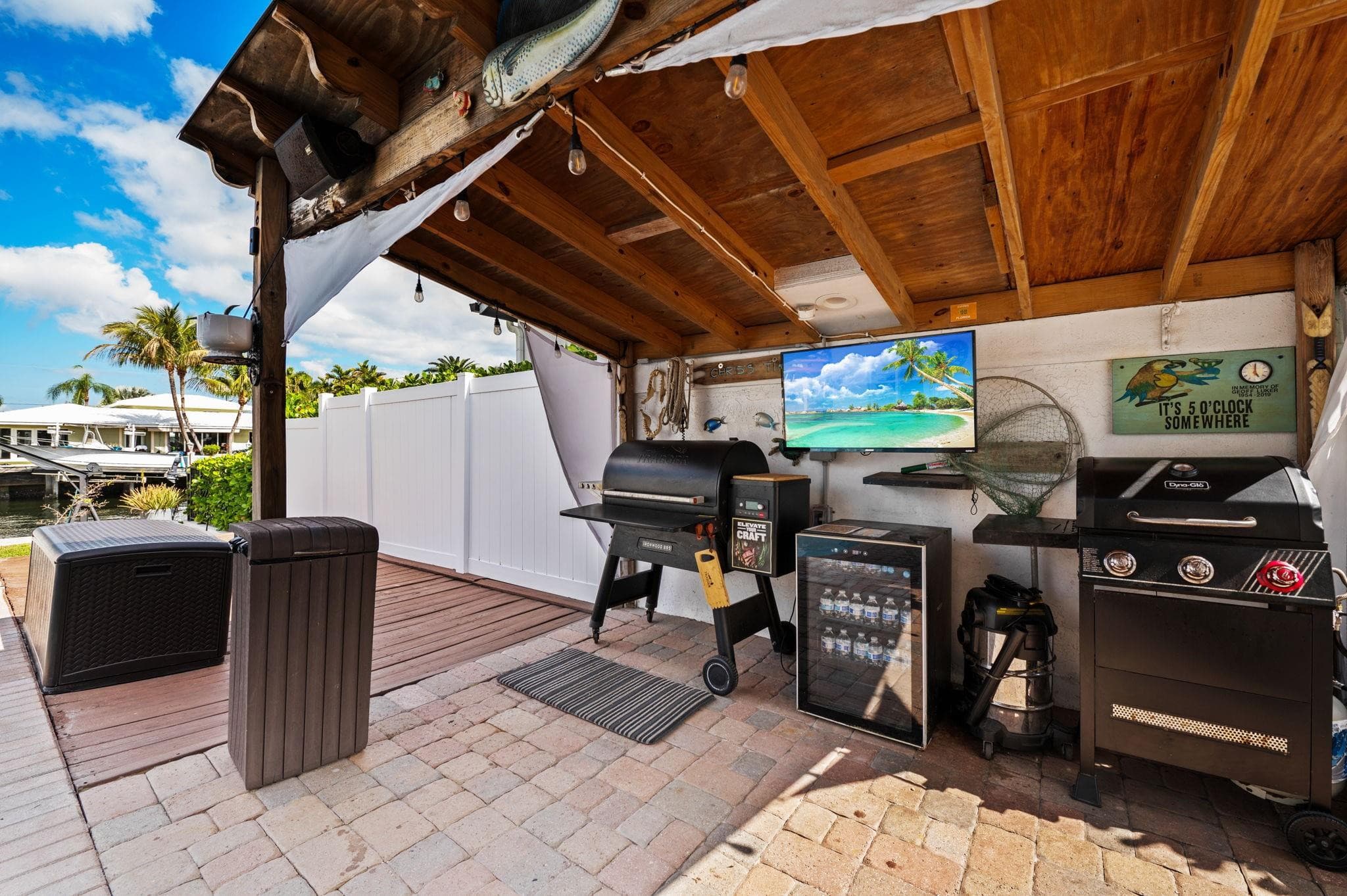 2821 NE 9th Court, Pompano Beach, FL 33062 — photo 22 of 41