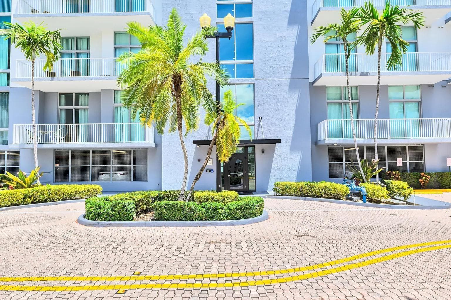 2100 Van Buren Street 203, Hollywood, FL 33020 — photo 18 of 18