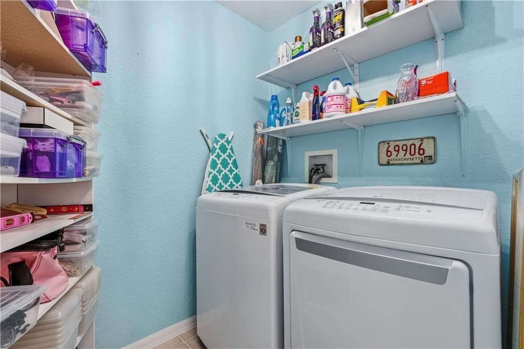 2572 57th Circle 2572, Vero Beach, FL 32966 — photo 12 of 32