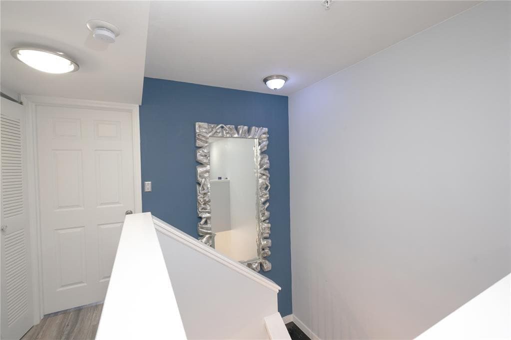 2841 NE 185th Street 514, Miami, FL 33180 — photo 10 of 24