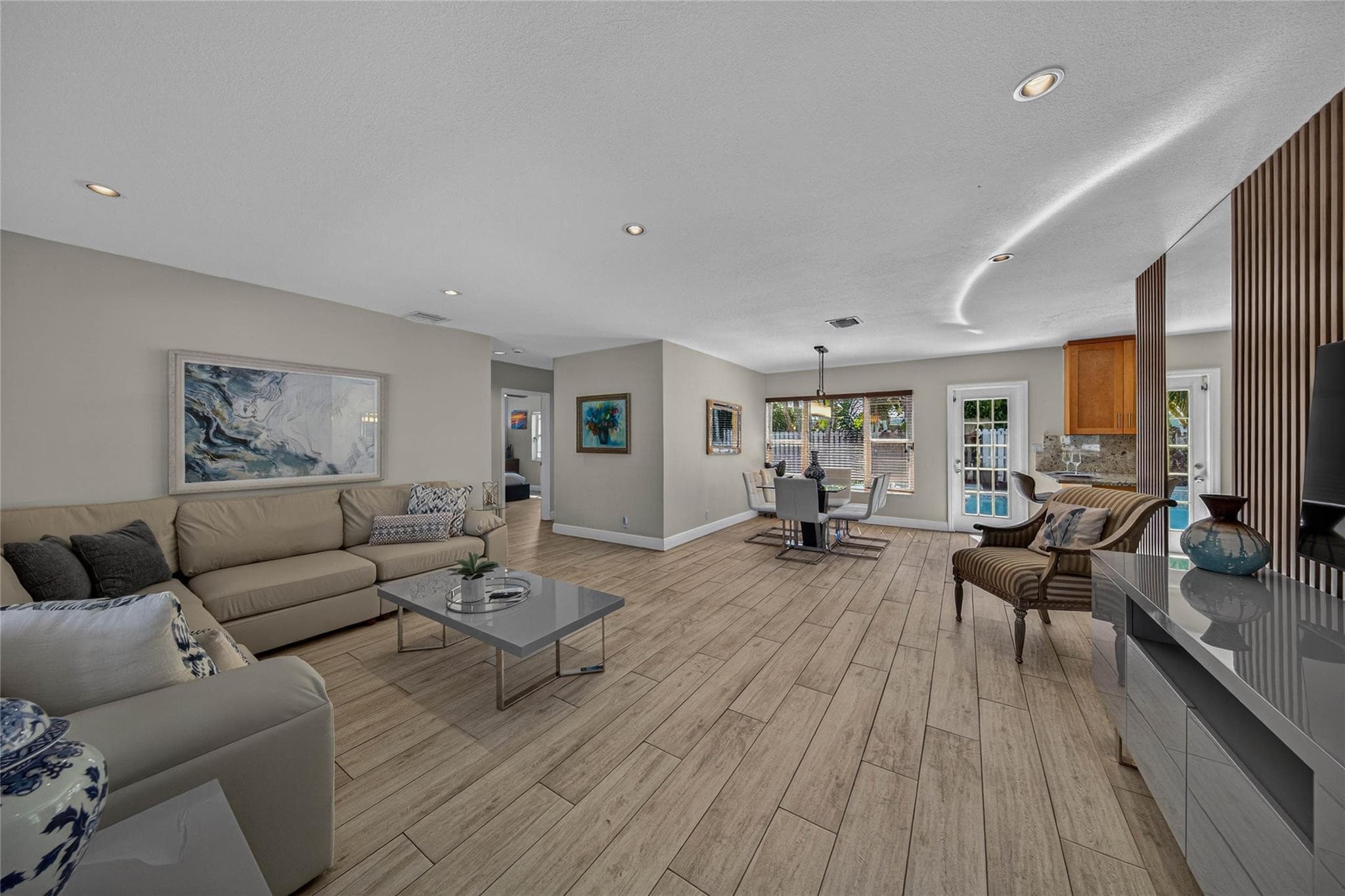 268 Hibiscus Avenue, Lauderdale-By-The-Sea, FL 33308 — photo 13 of 55