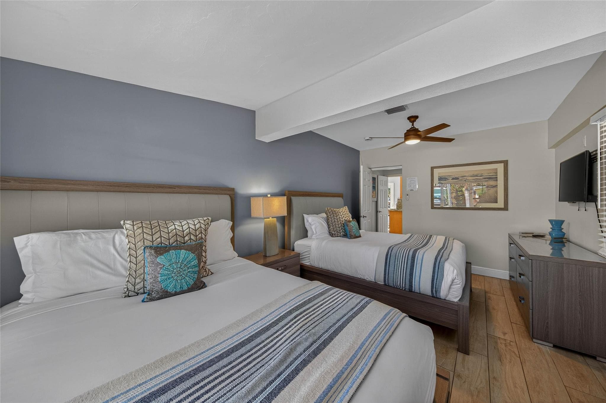 268 Hibiscus Avenue, Lauderdale-By-The-Sea, FL 33308 — photo 38 of 55