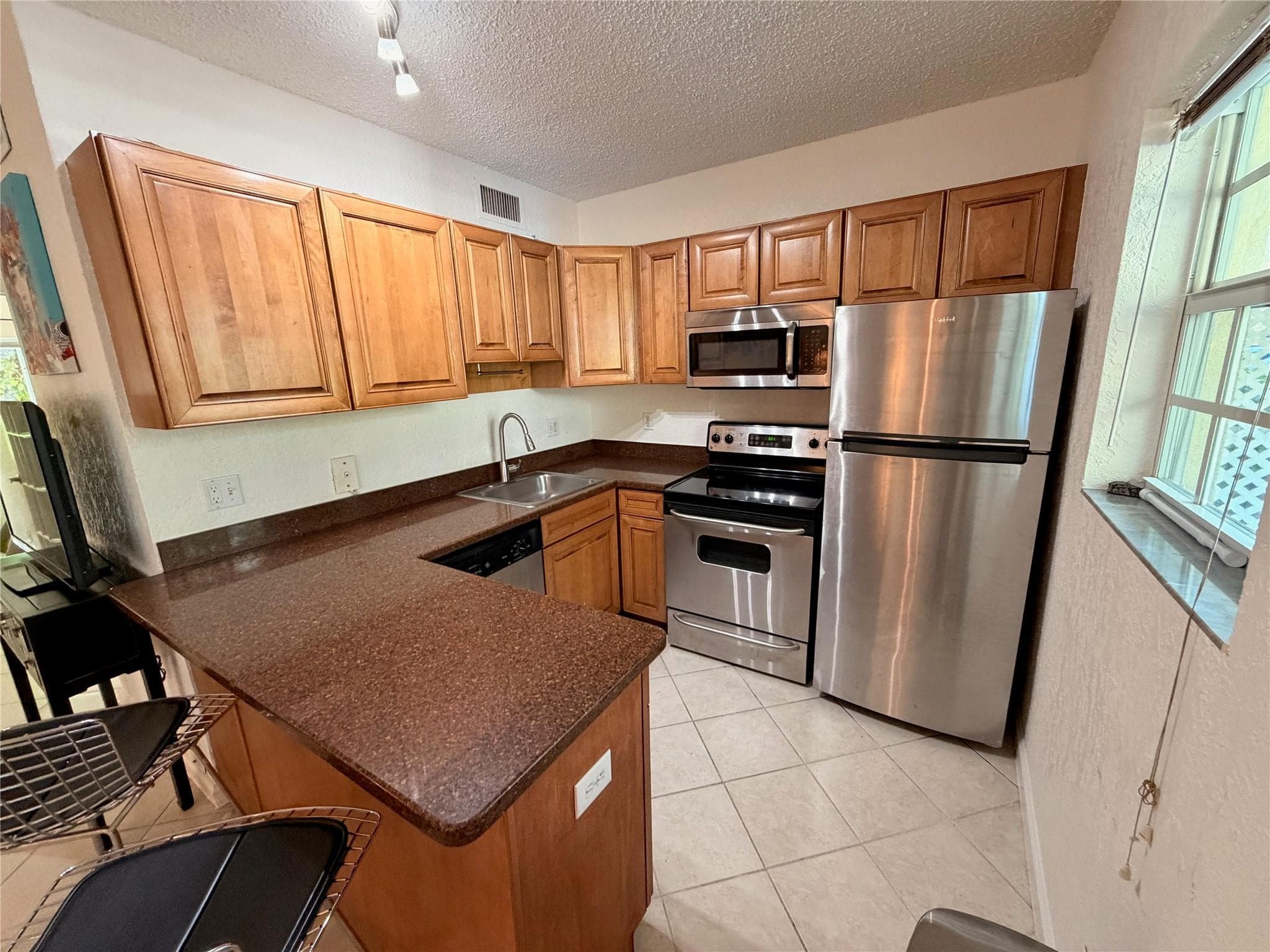 2660 NE 8th Avenue 307, Wilton Manors, FL 33334 — photo 6 of 20