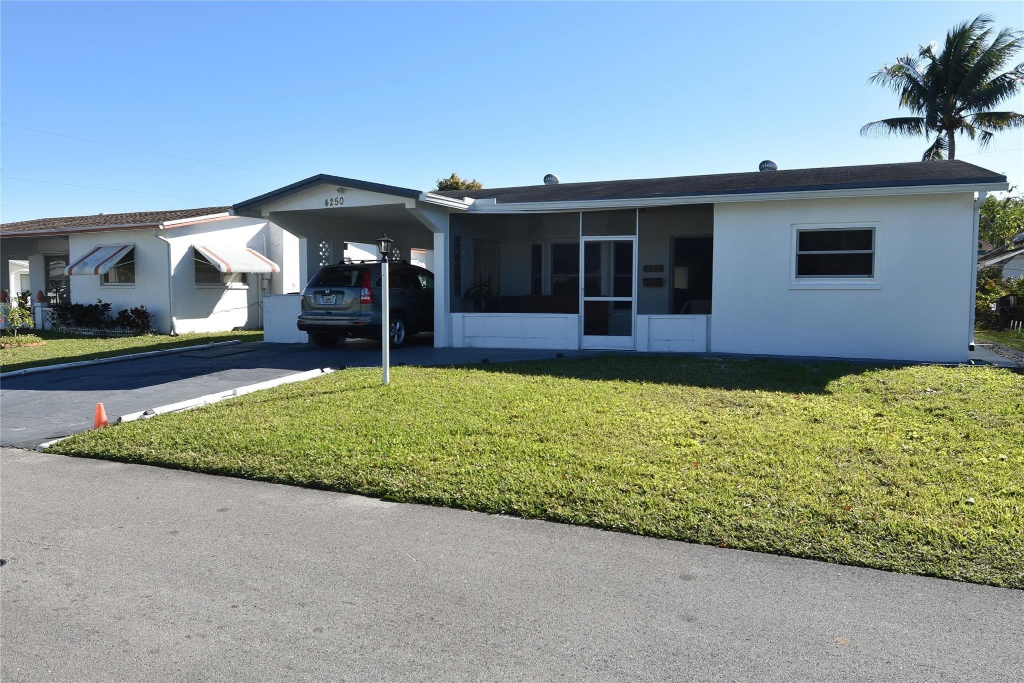 4250 NW 49th Terrace, Lauderdale Lakes, FL 33319 — photo